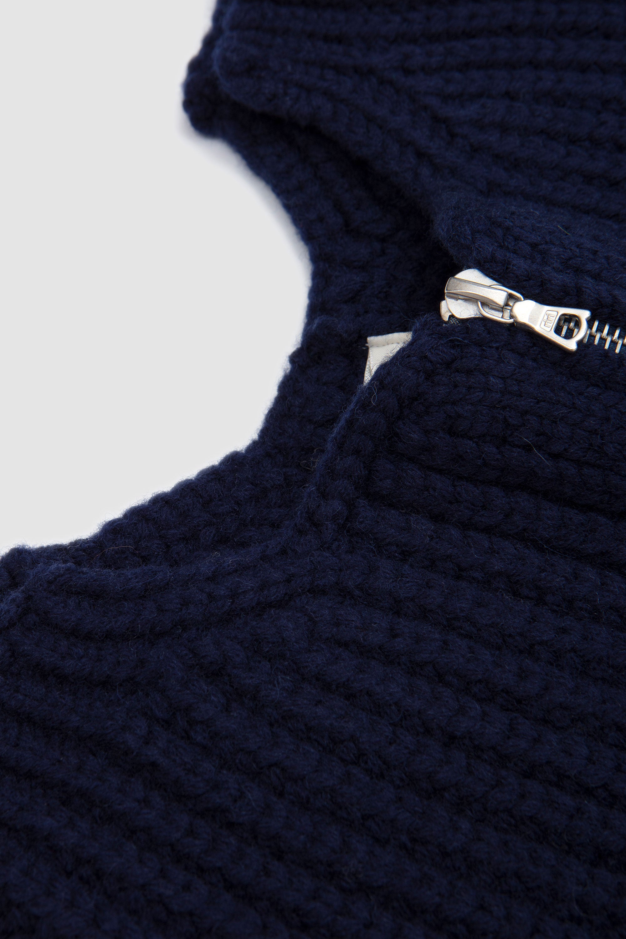 Mars Collar Navy
