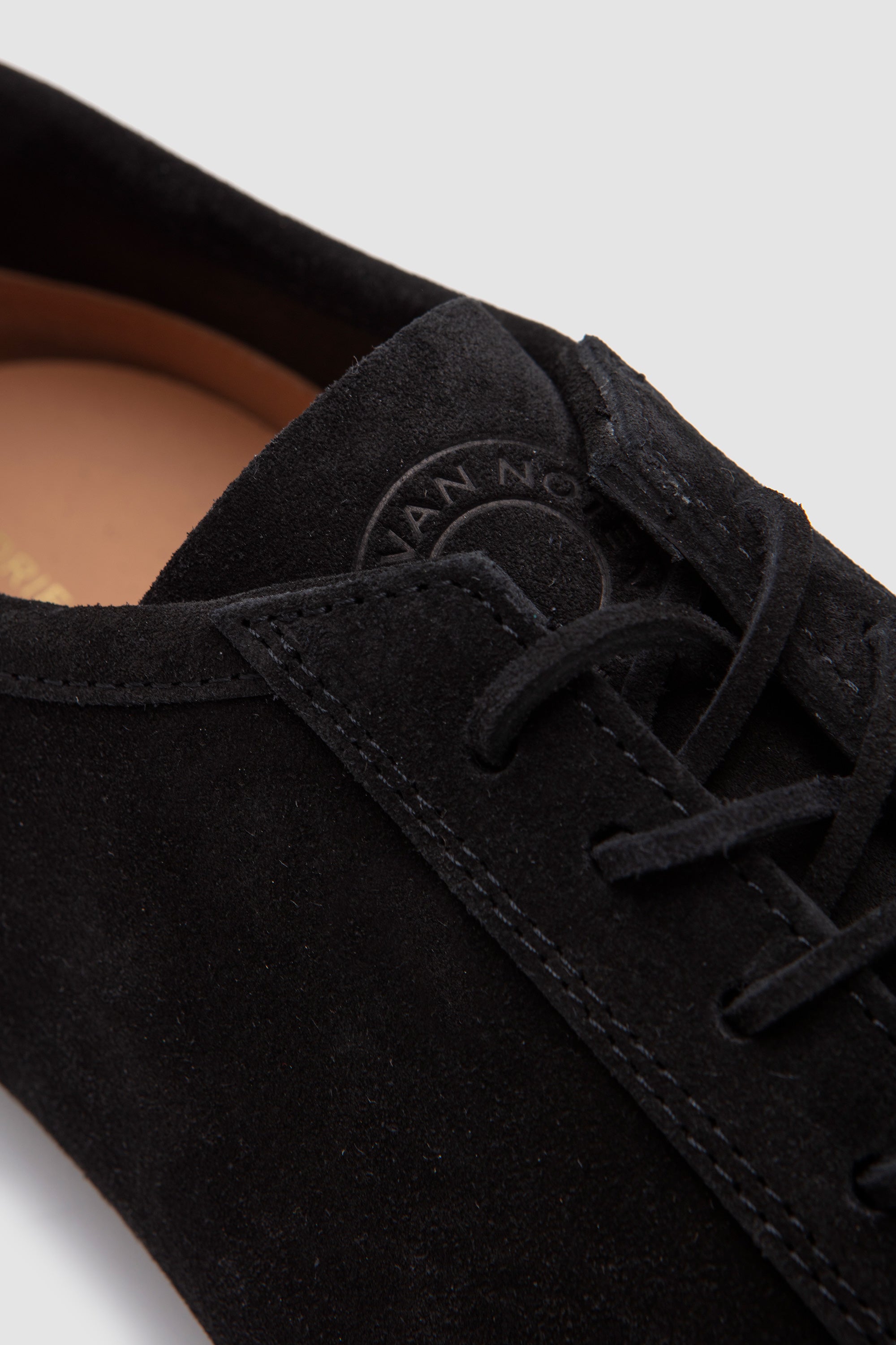 Suede Minimal Sneakers Black_7