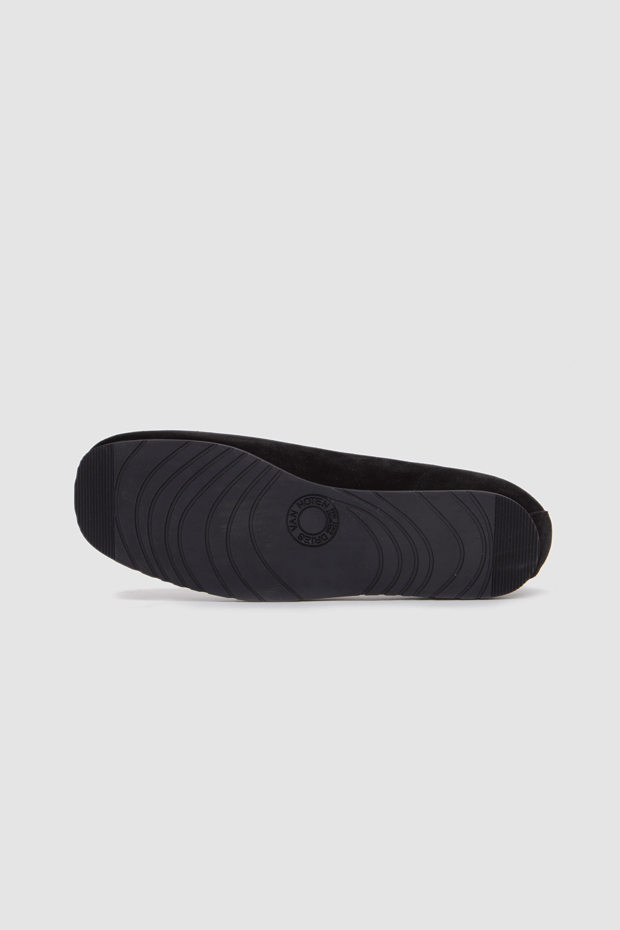 Suede Minimal Sneakers Black_9