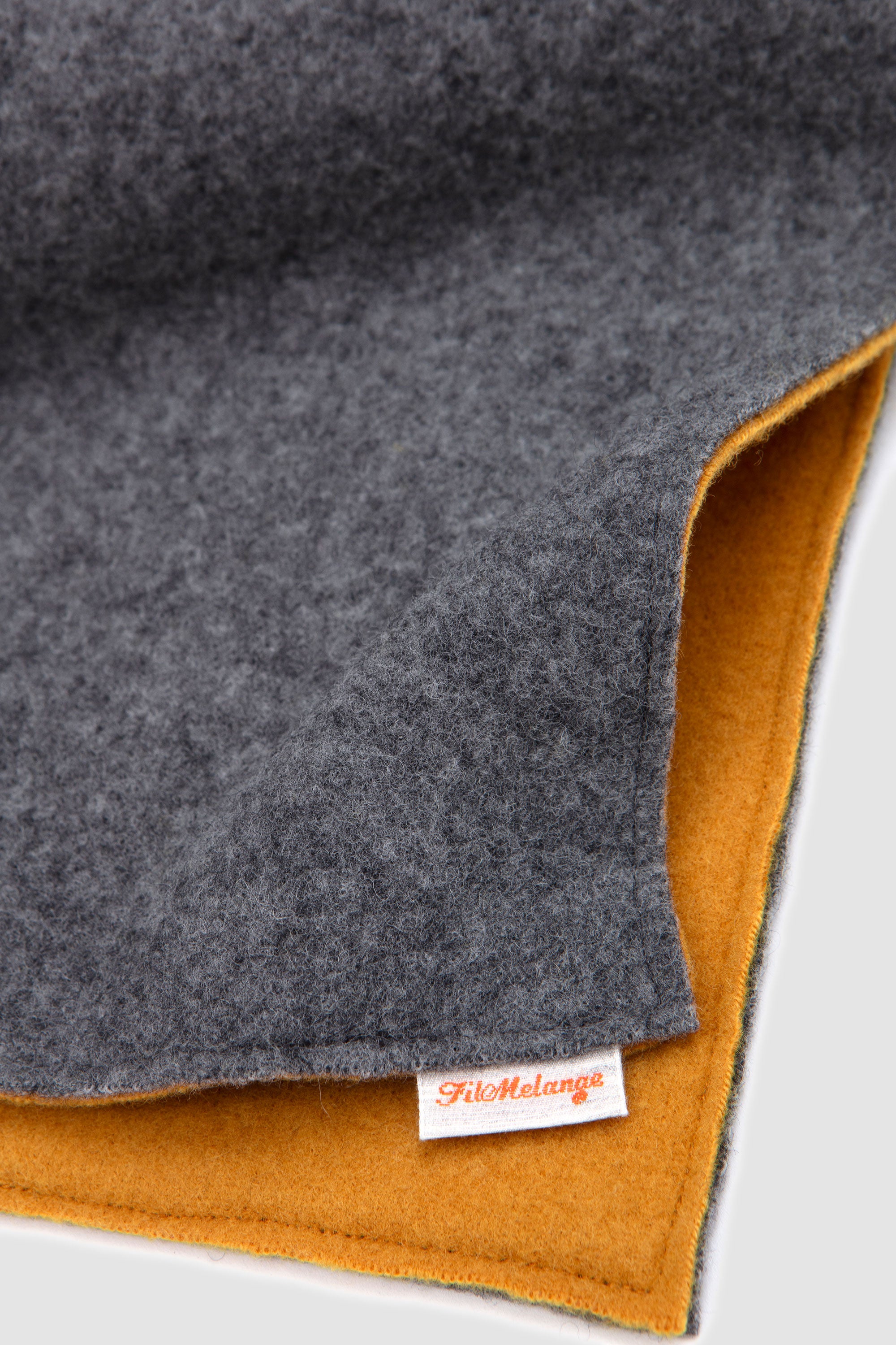 Cade Dark Melange/ Saffron