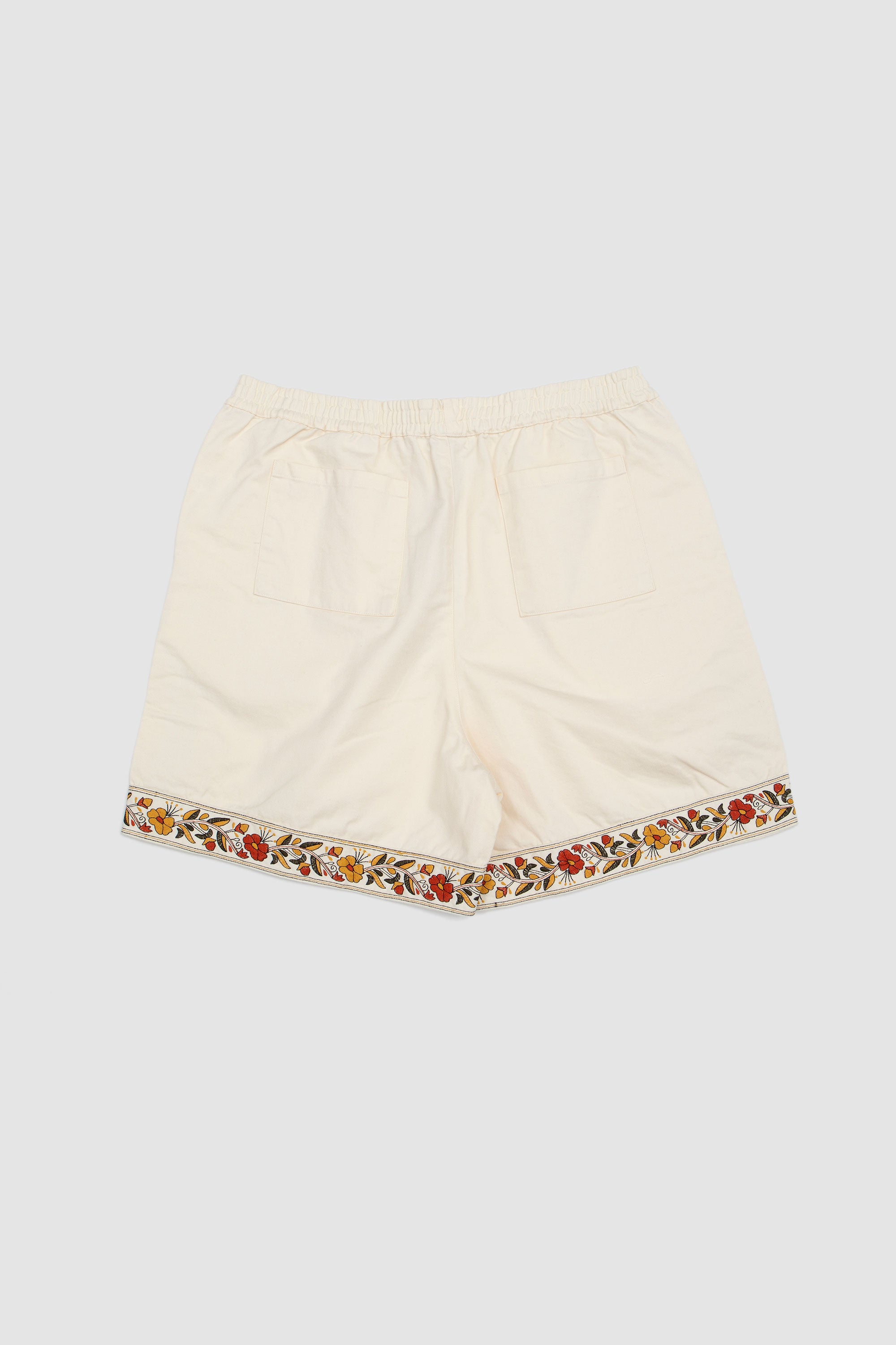 Kantha Floral Work Shorts Cream_4