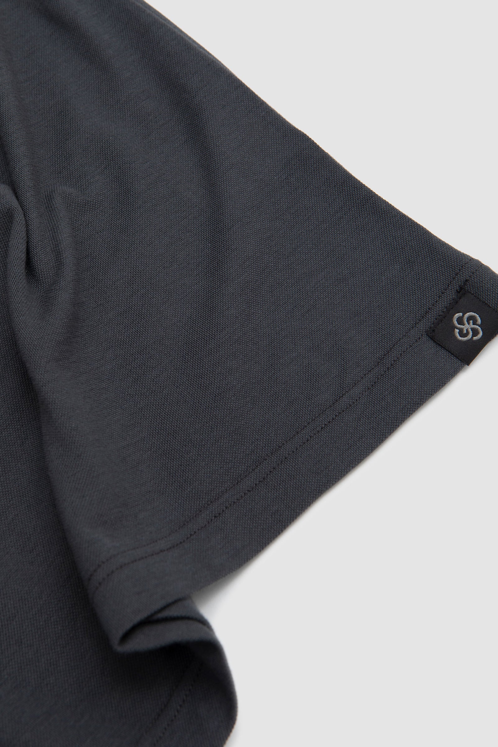 SPORTIVO STORE_Crewneck T-Shirt Dark Grey_4