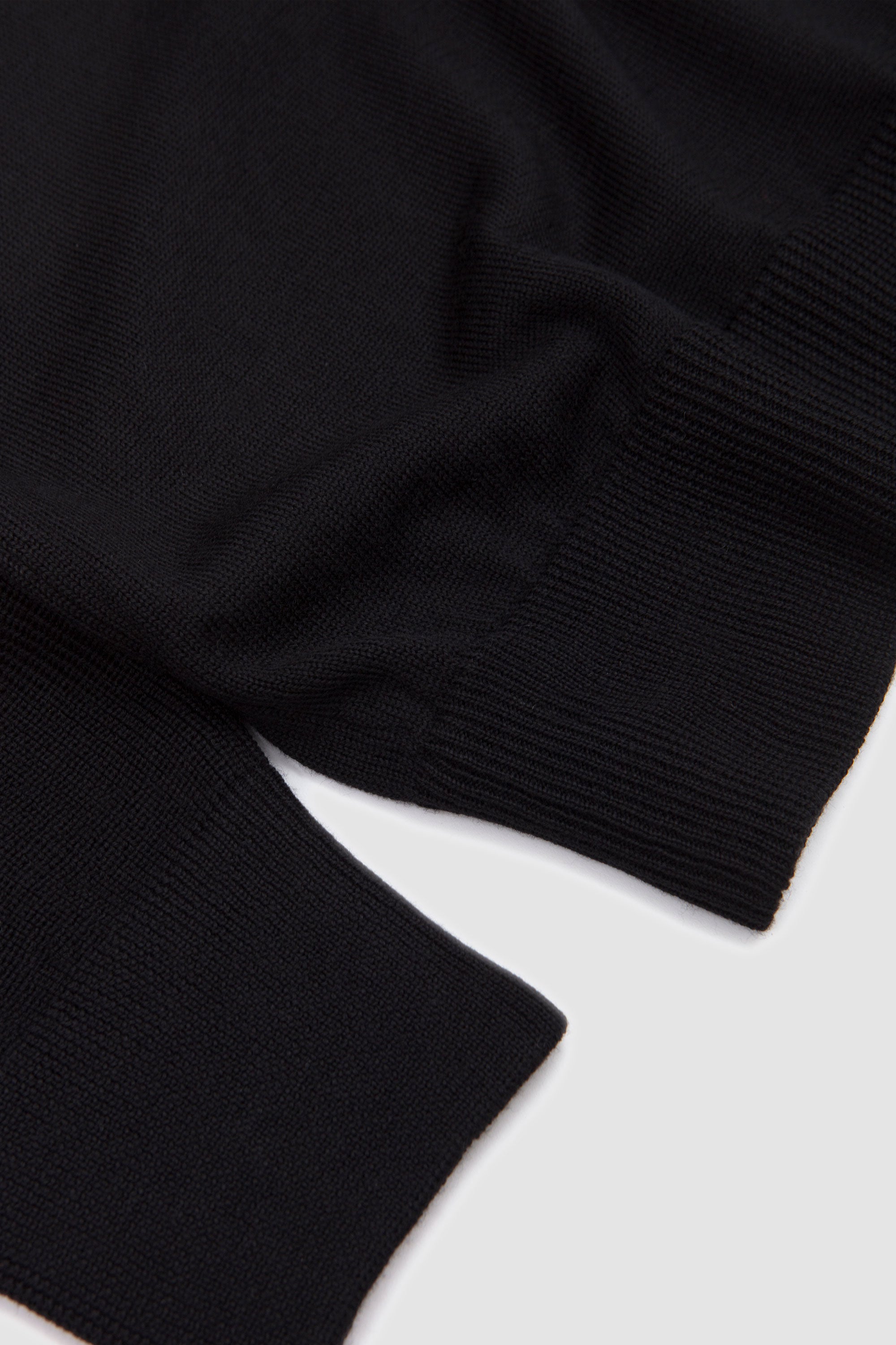 Rain Wool Crew Neck Sweater Black_8