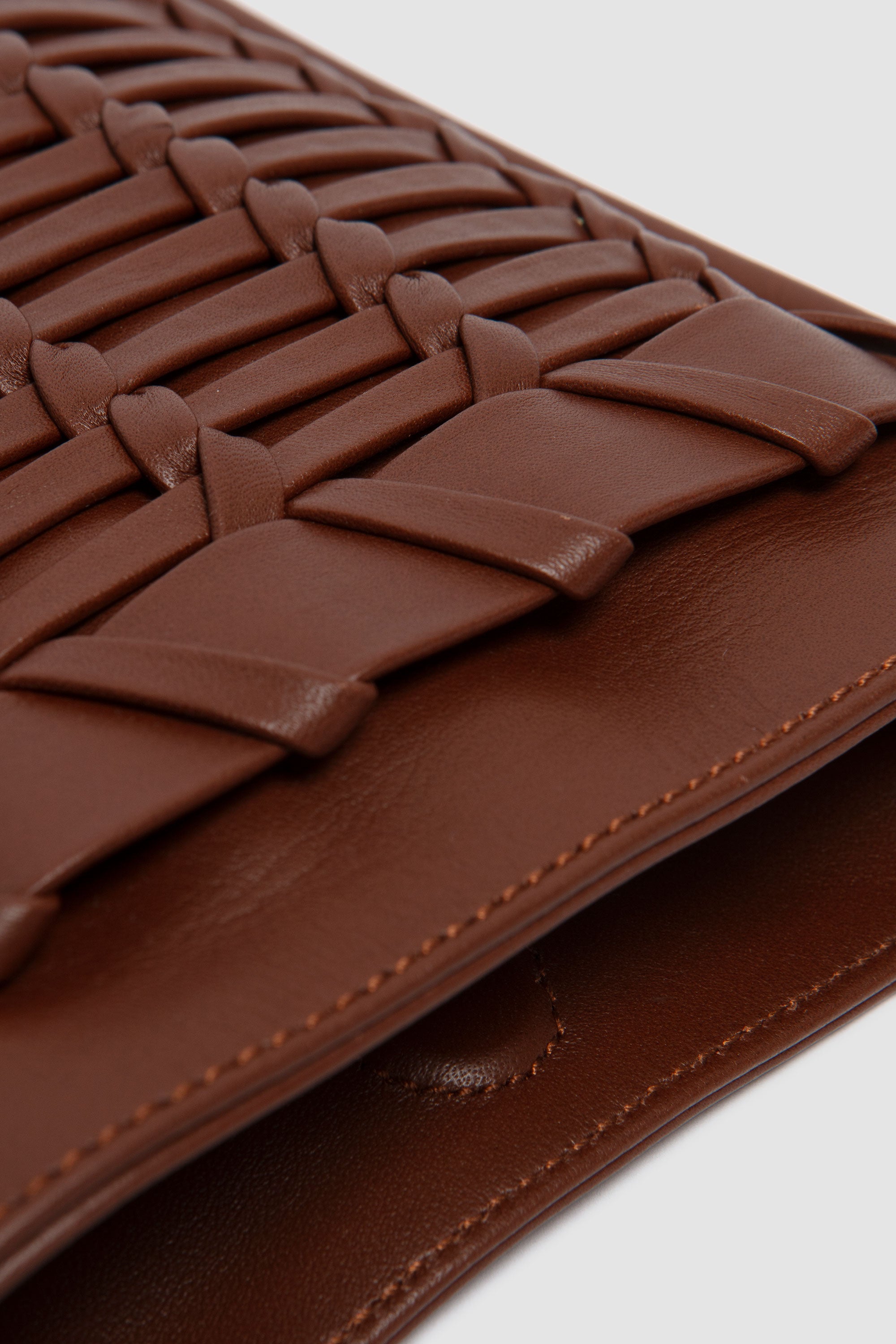 Trena Flat Square Crossbody Bag Chestnut_3