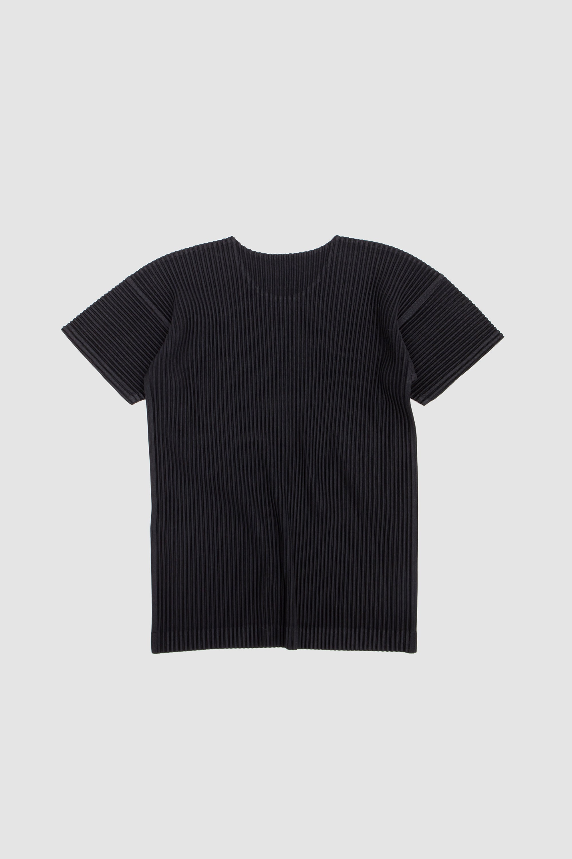 Basics T-Shirt Black_4