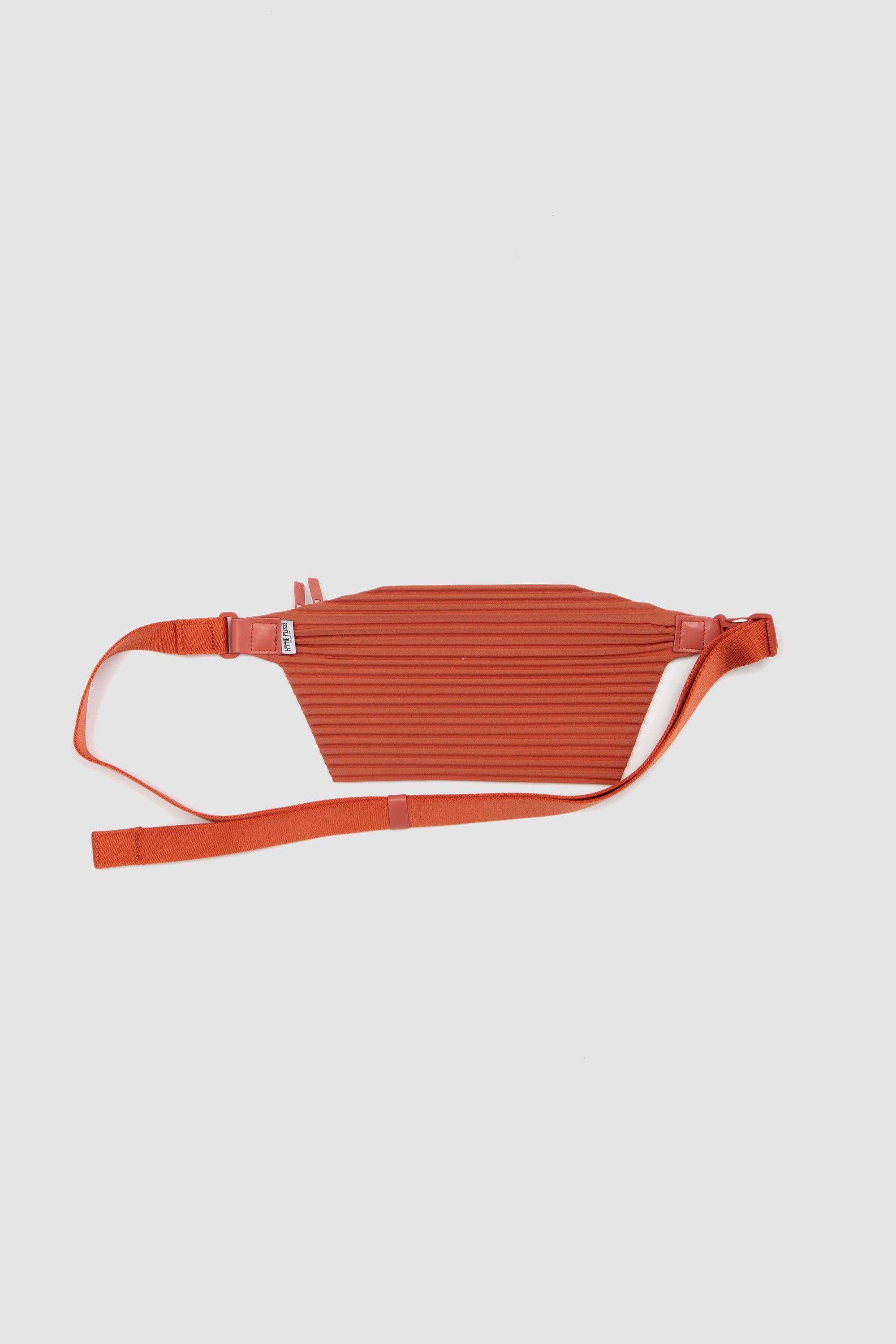 Pleats Slim Bag Shade Vermillon_4