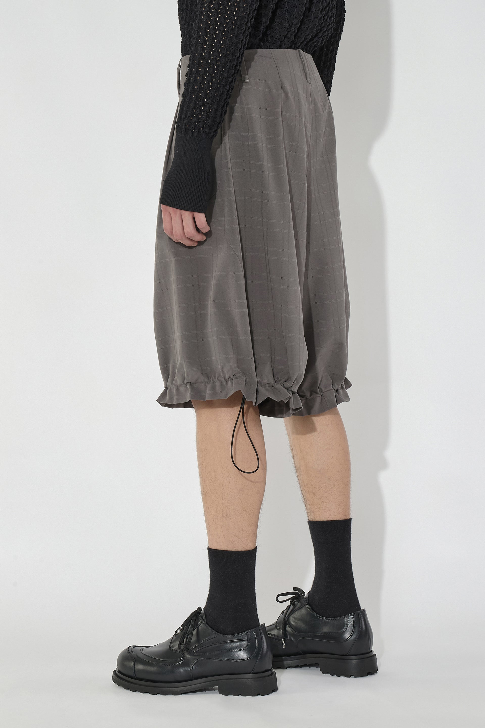 Mica Short Graphite_4