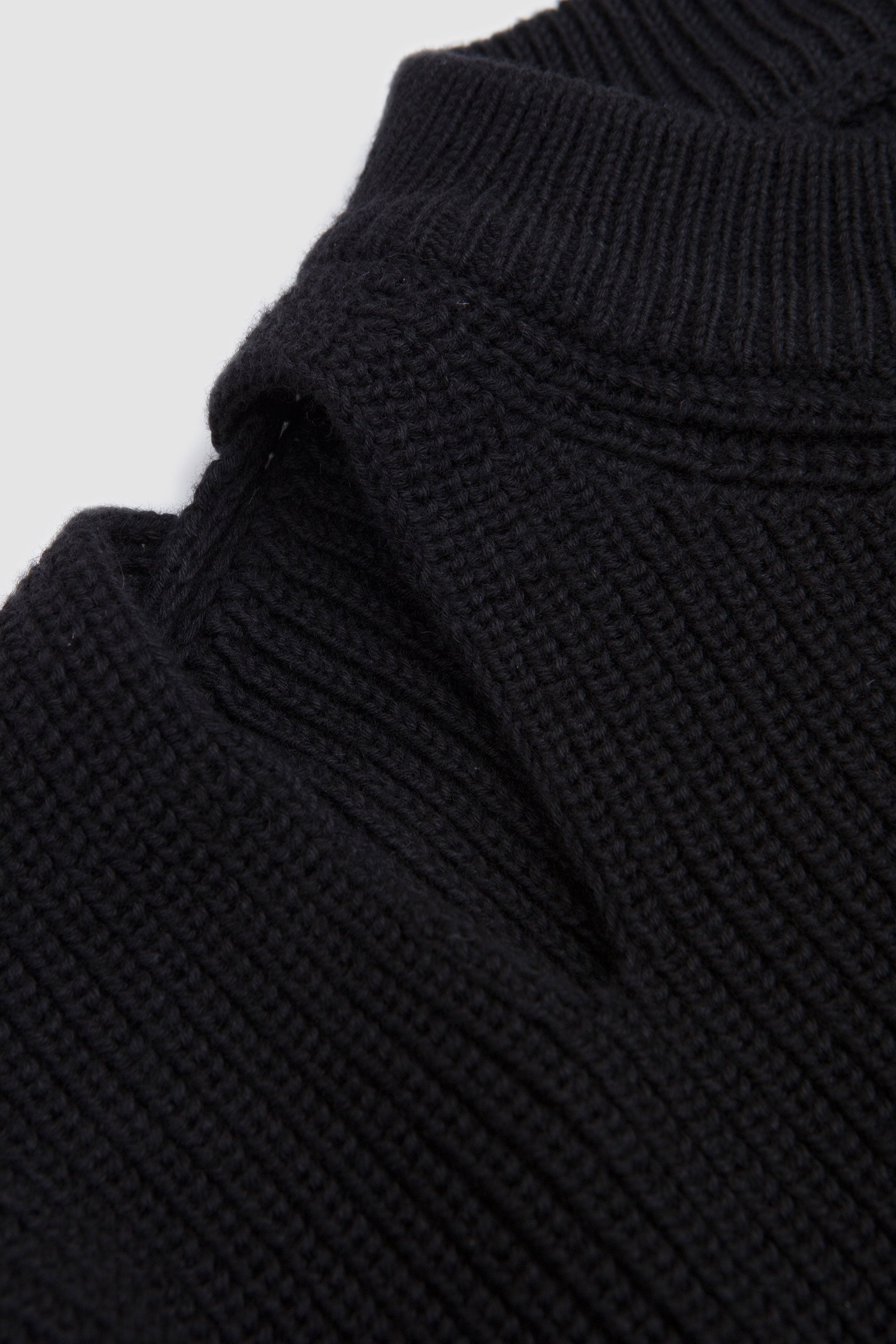 Storm Knit Shungite Black