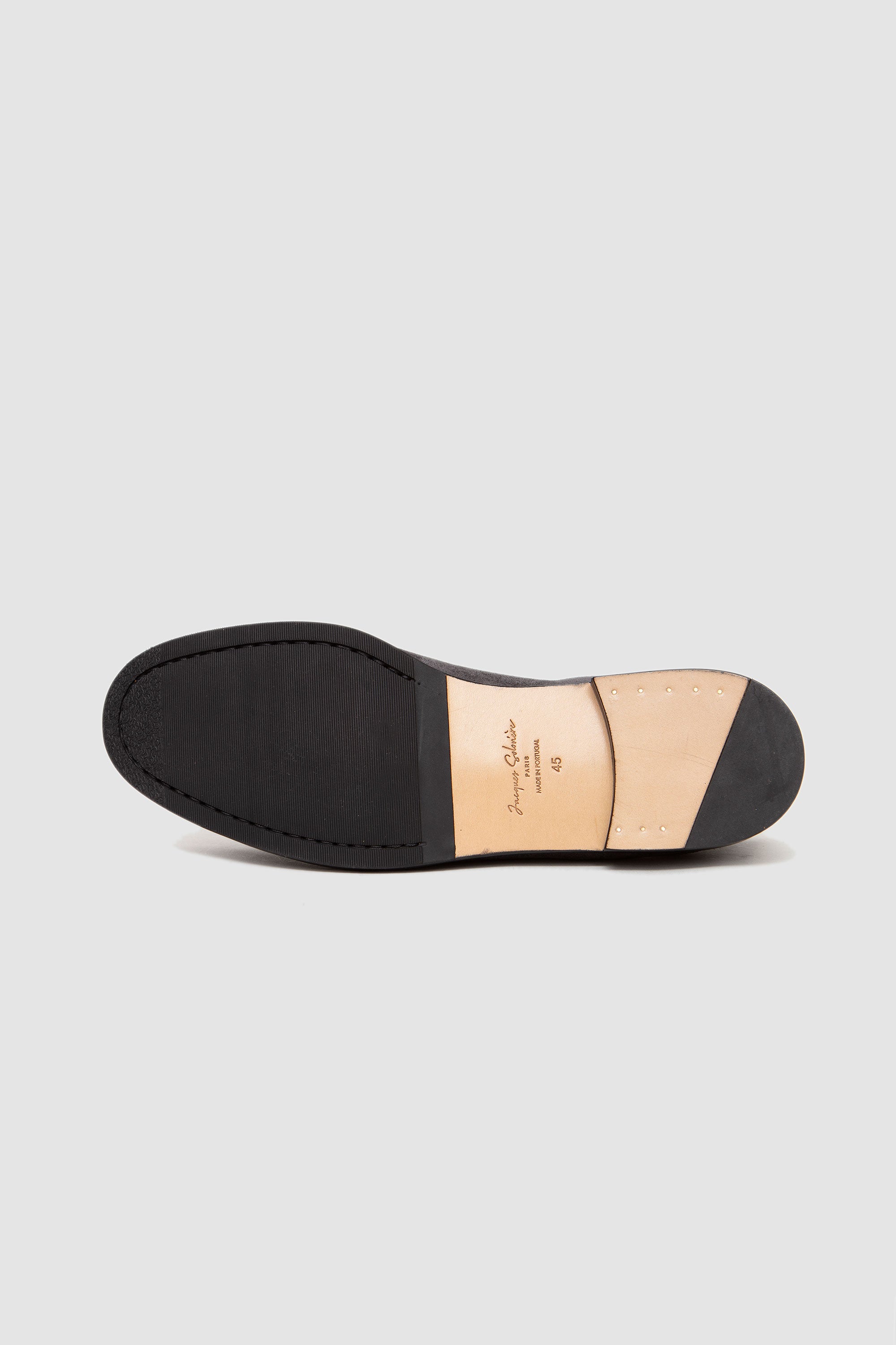 Moliere Grey_8