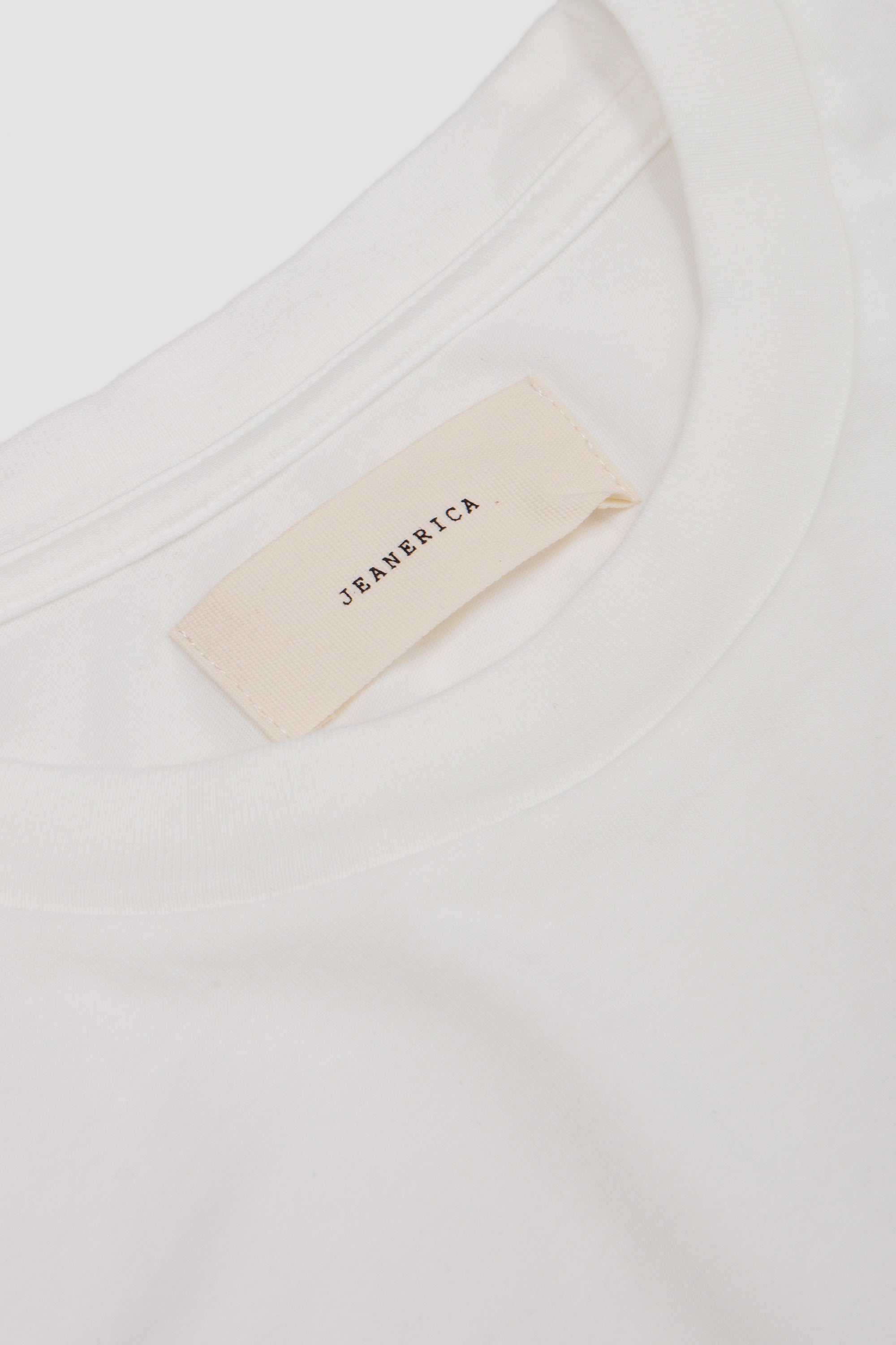 Delon Natural White