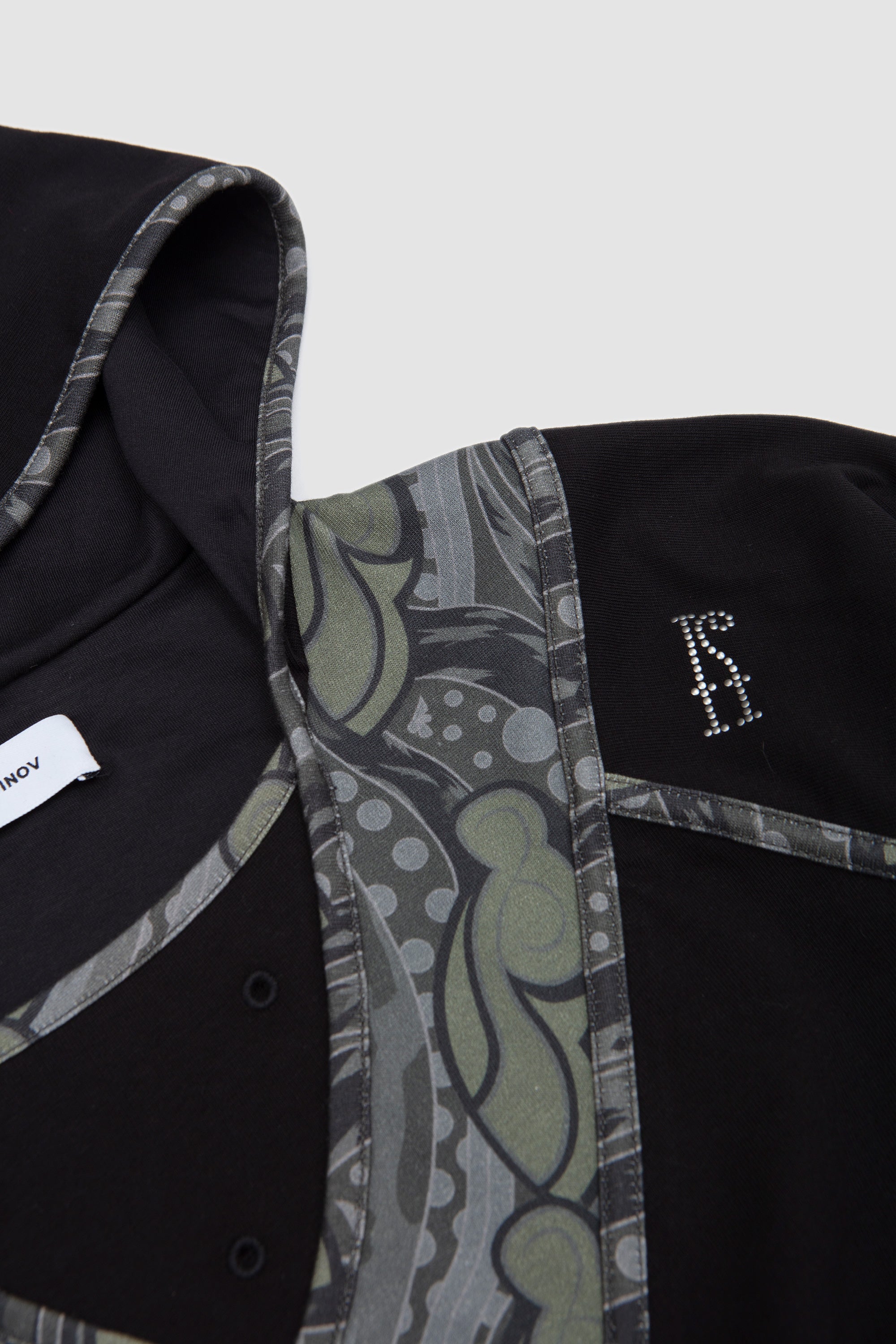 Gizi Hooded Top Black/ Sage_10