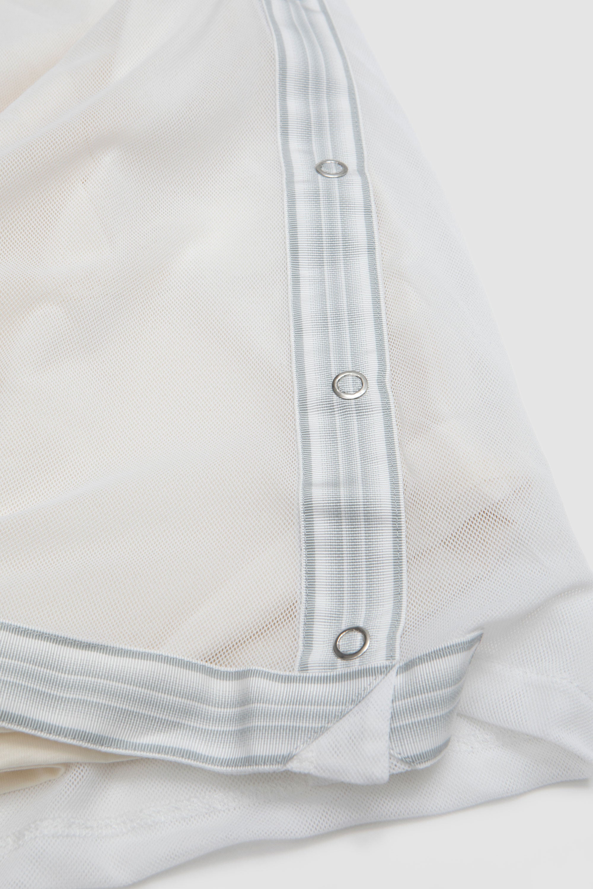 SPORTIVO [Inex mesh sleeveless top off white/ white]