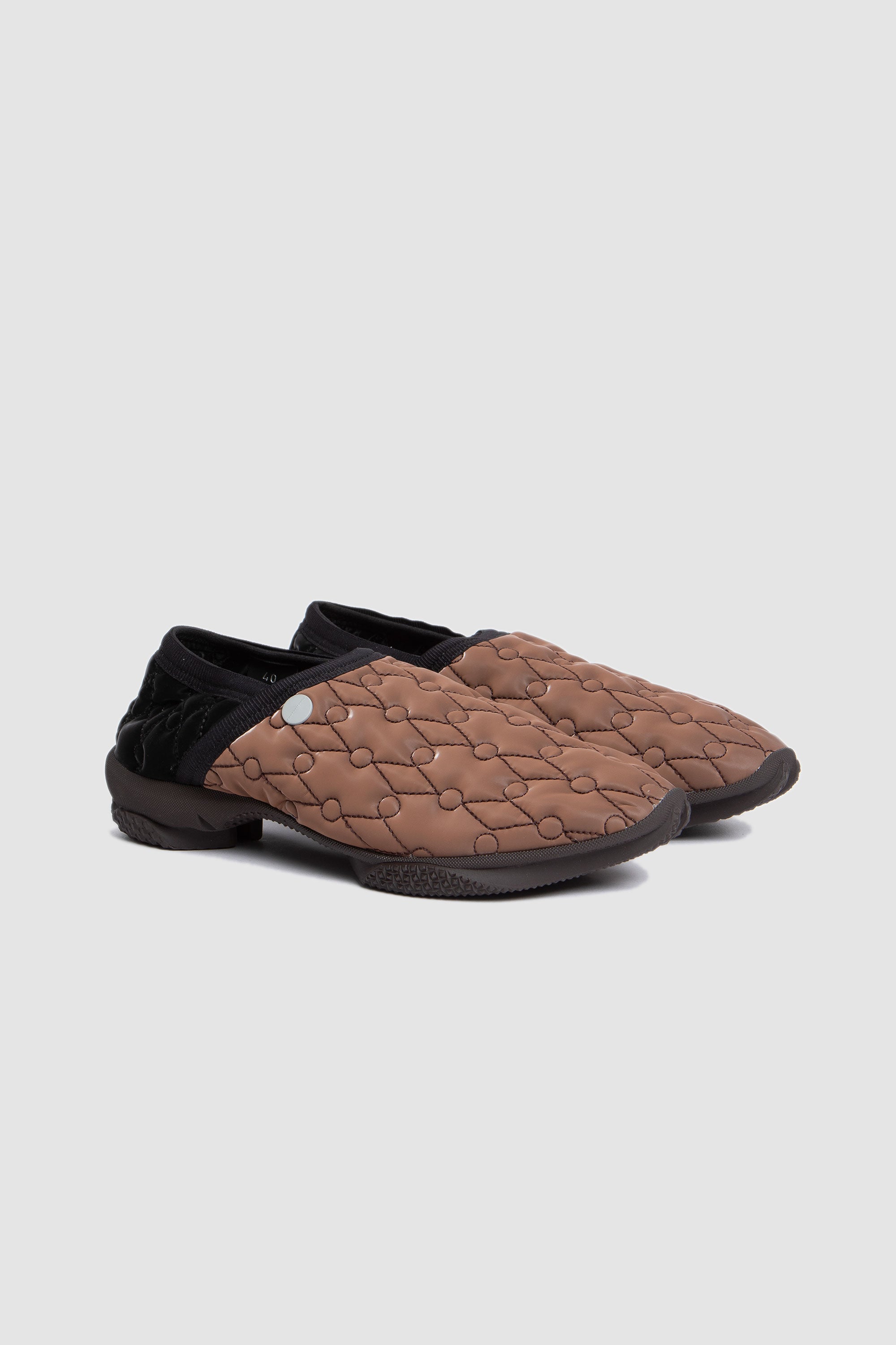 Solix Slipper Cedar Brown/ Ink Black