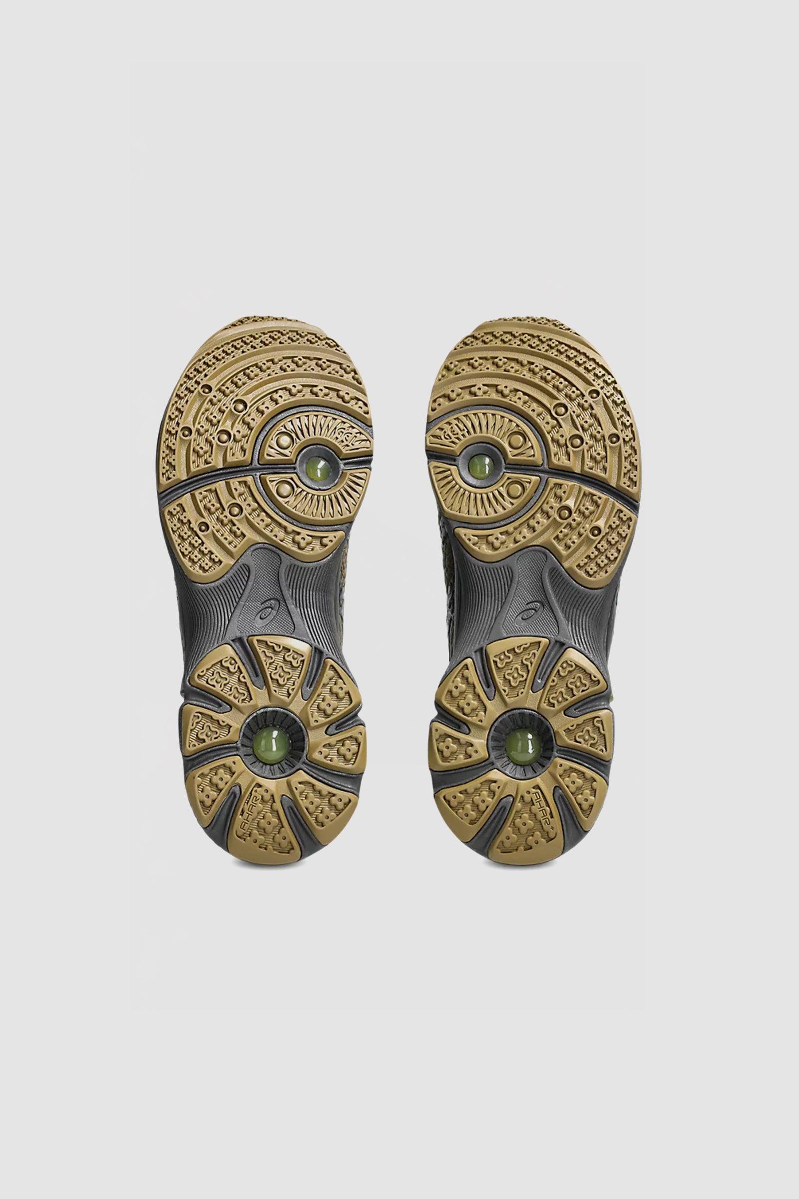 x Kiko Kostadinov Gel-Kiril III Bronze Brown_7