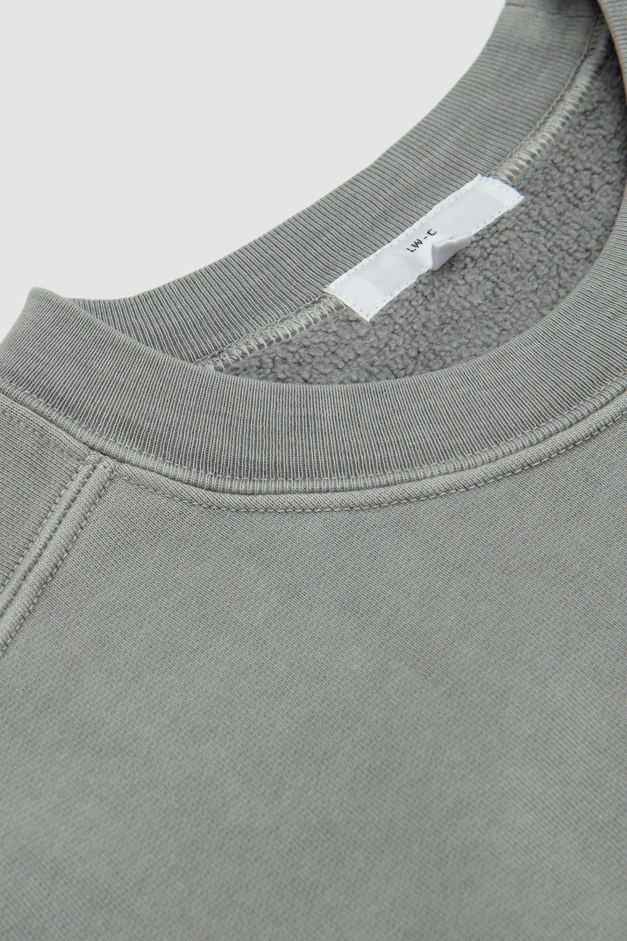 Mini Crewneck Pigment Chalk_2