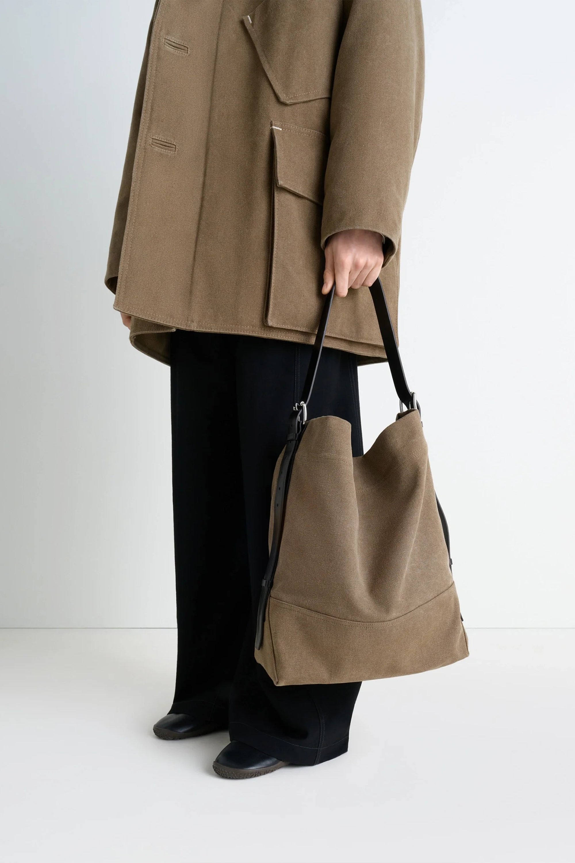 SPORTIVO [Belted tote bag sisal]