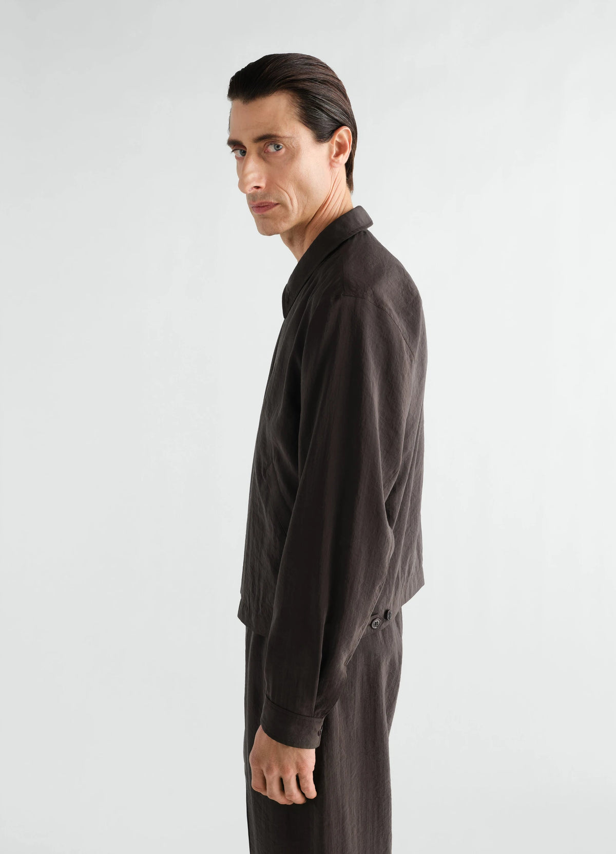 Light Zipped Blouson Licorice_3