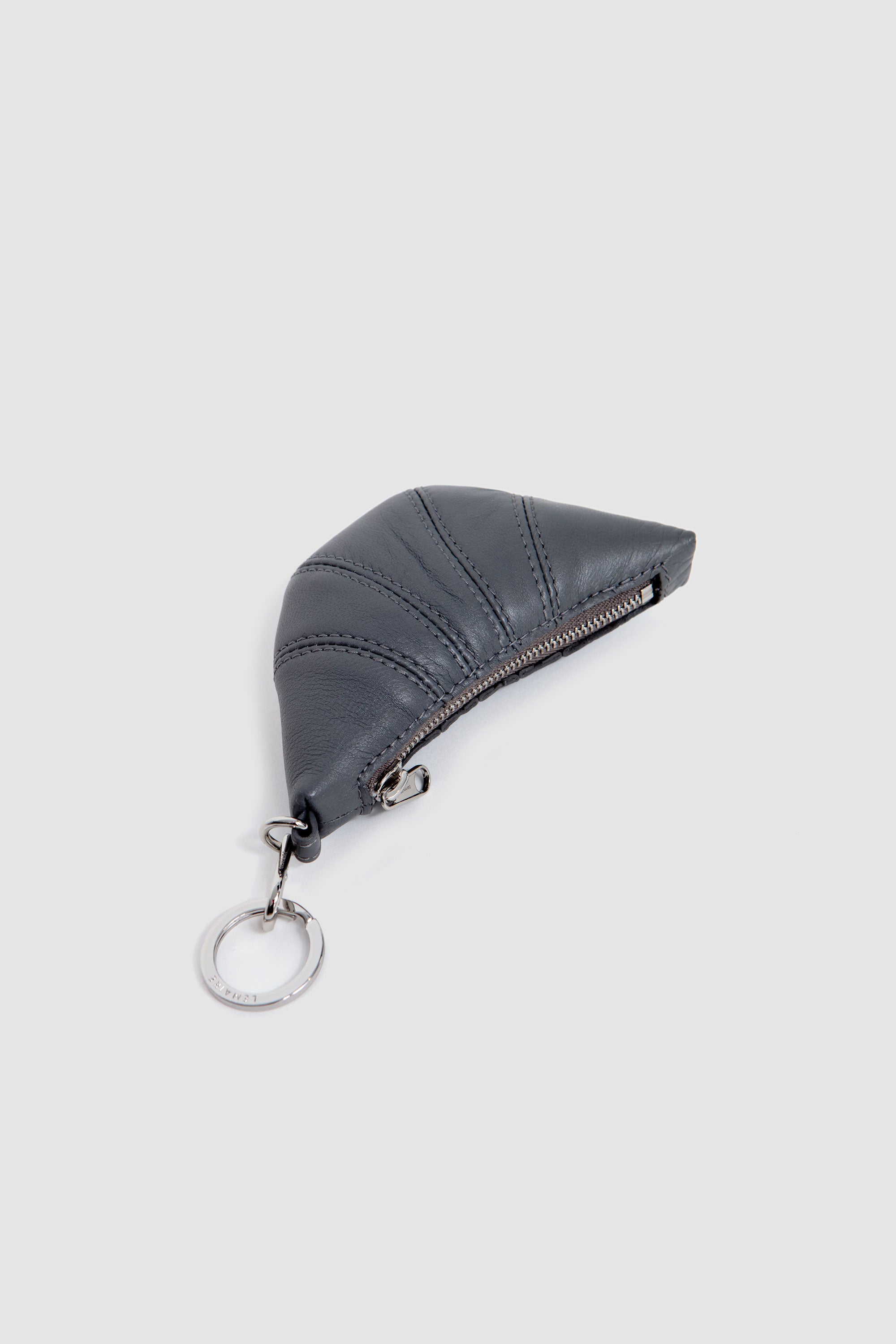 SPORTIVO [Mini croissant keyring smoked pearl]