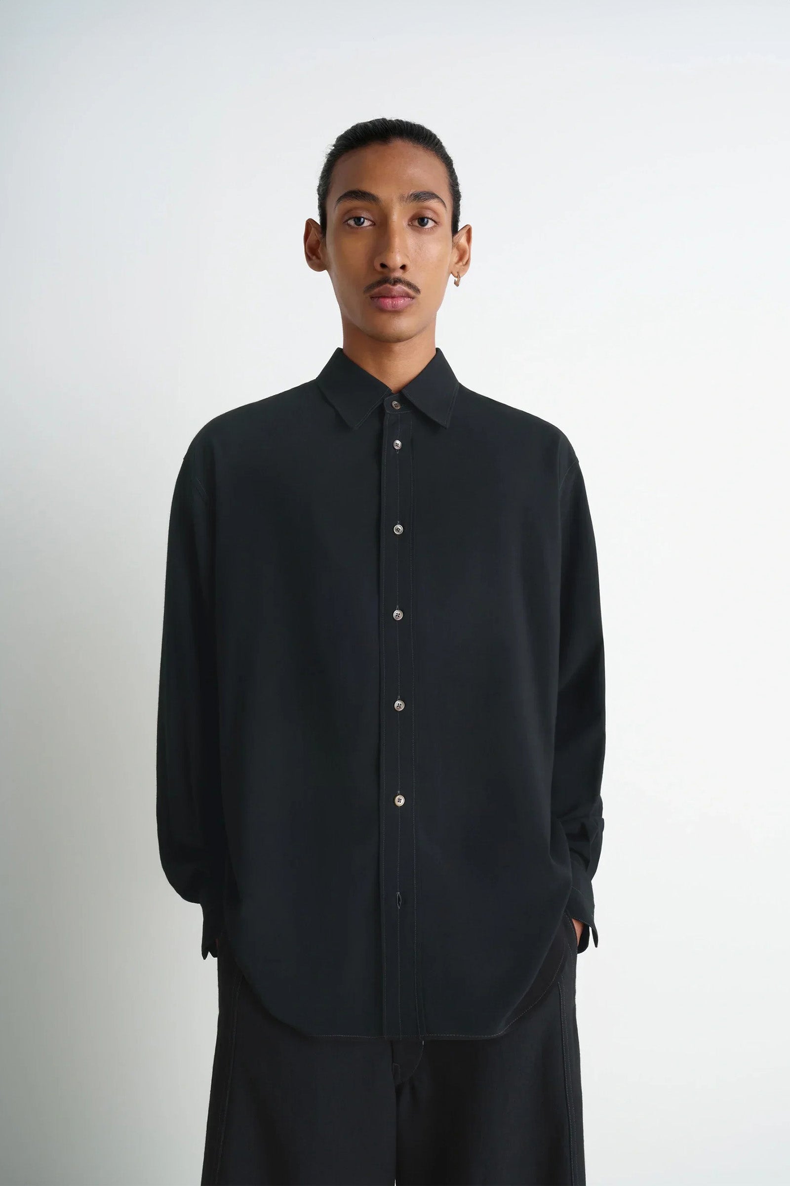 SPORTIVO [Silk broad button down shirt sax blue chambray]