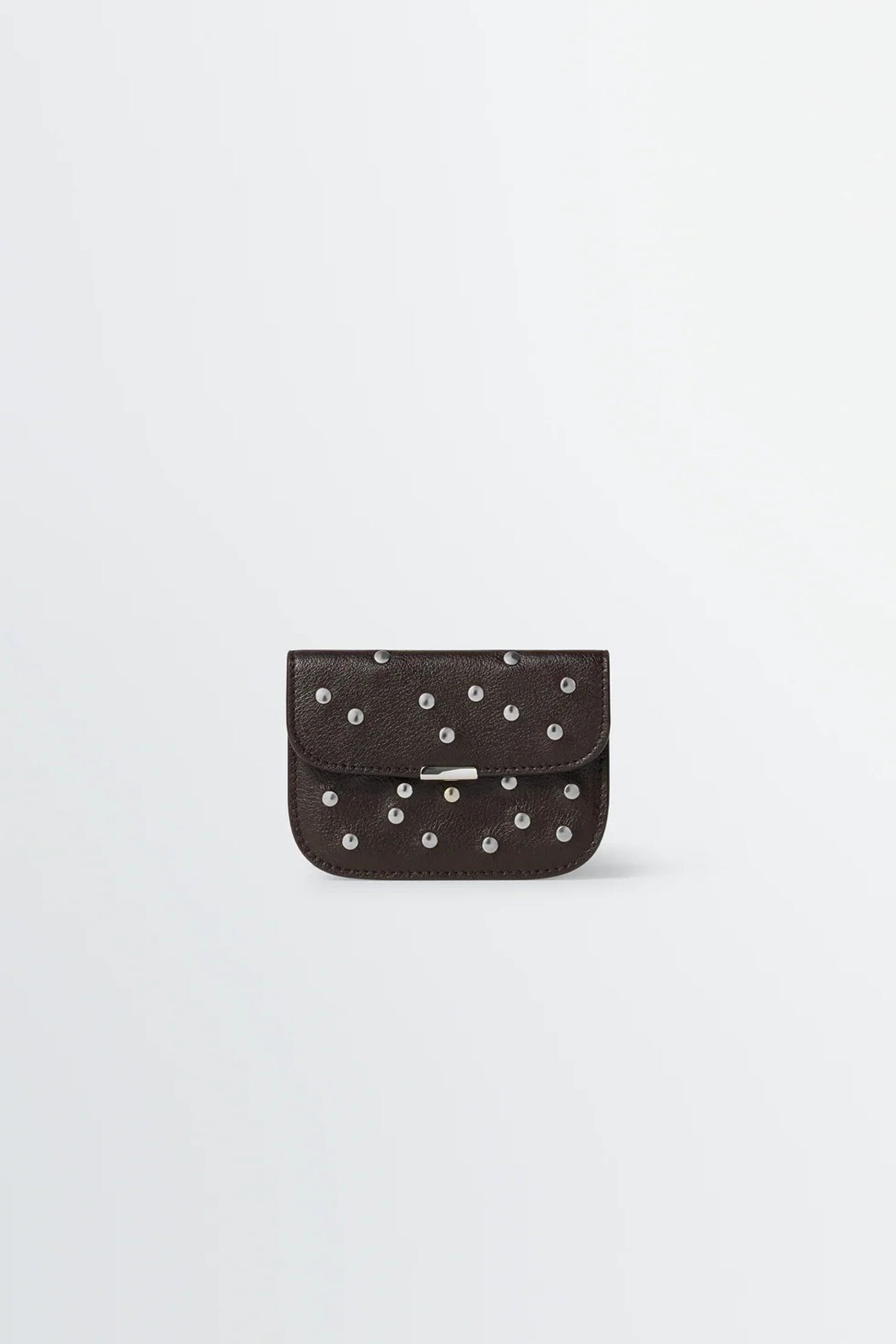 Soft Tab Studs Dots Card Holder Dark Brown_1