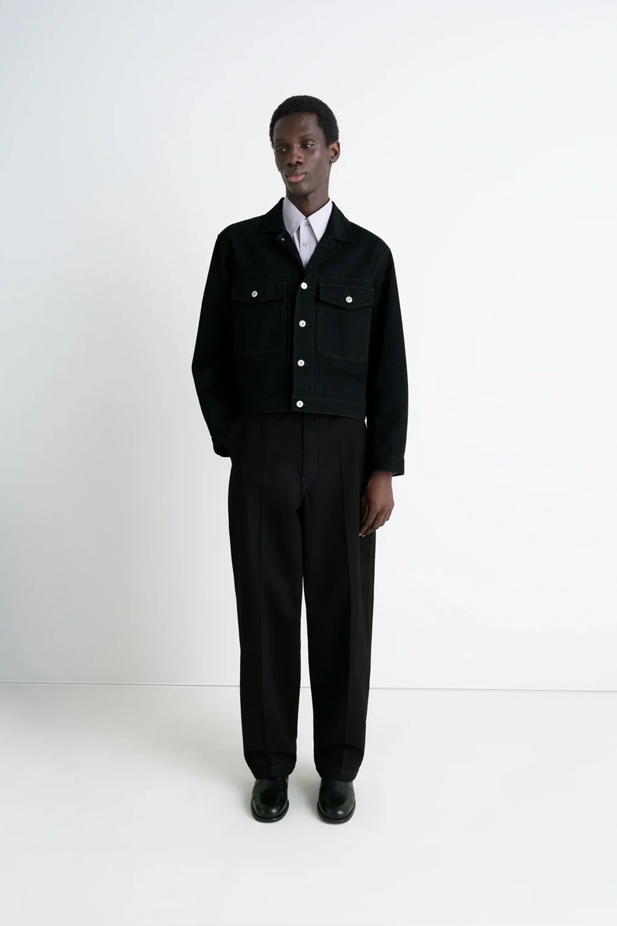 Trucker Jacket Black_4