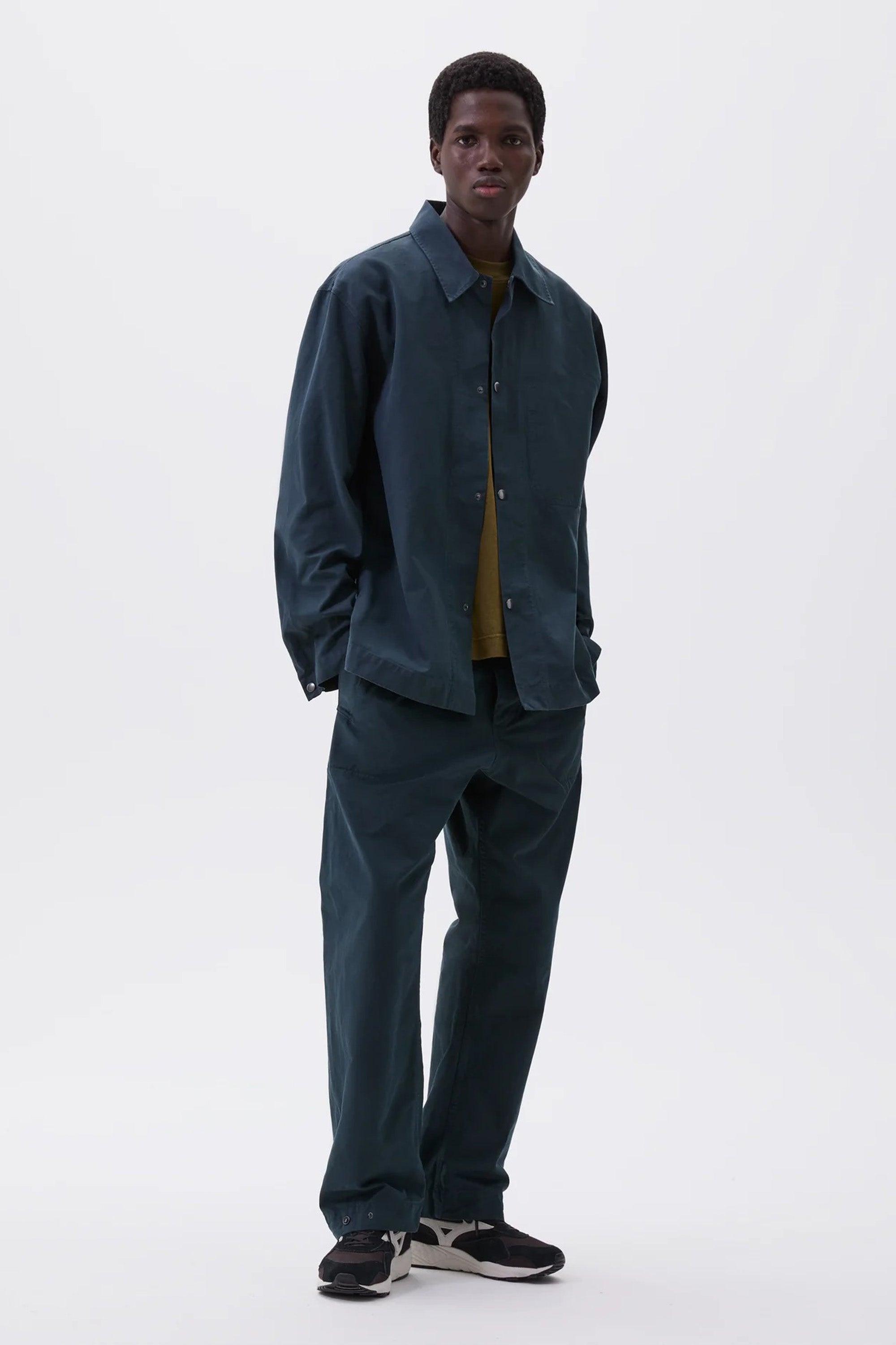 トップス MARGARET HOWELL DENSE COTTON CANVAS MARGARET HOWELL（マーガレットハウエル）の「DENSE COTTON CANVAS