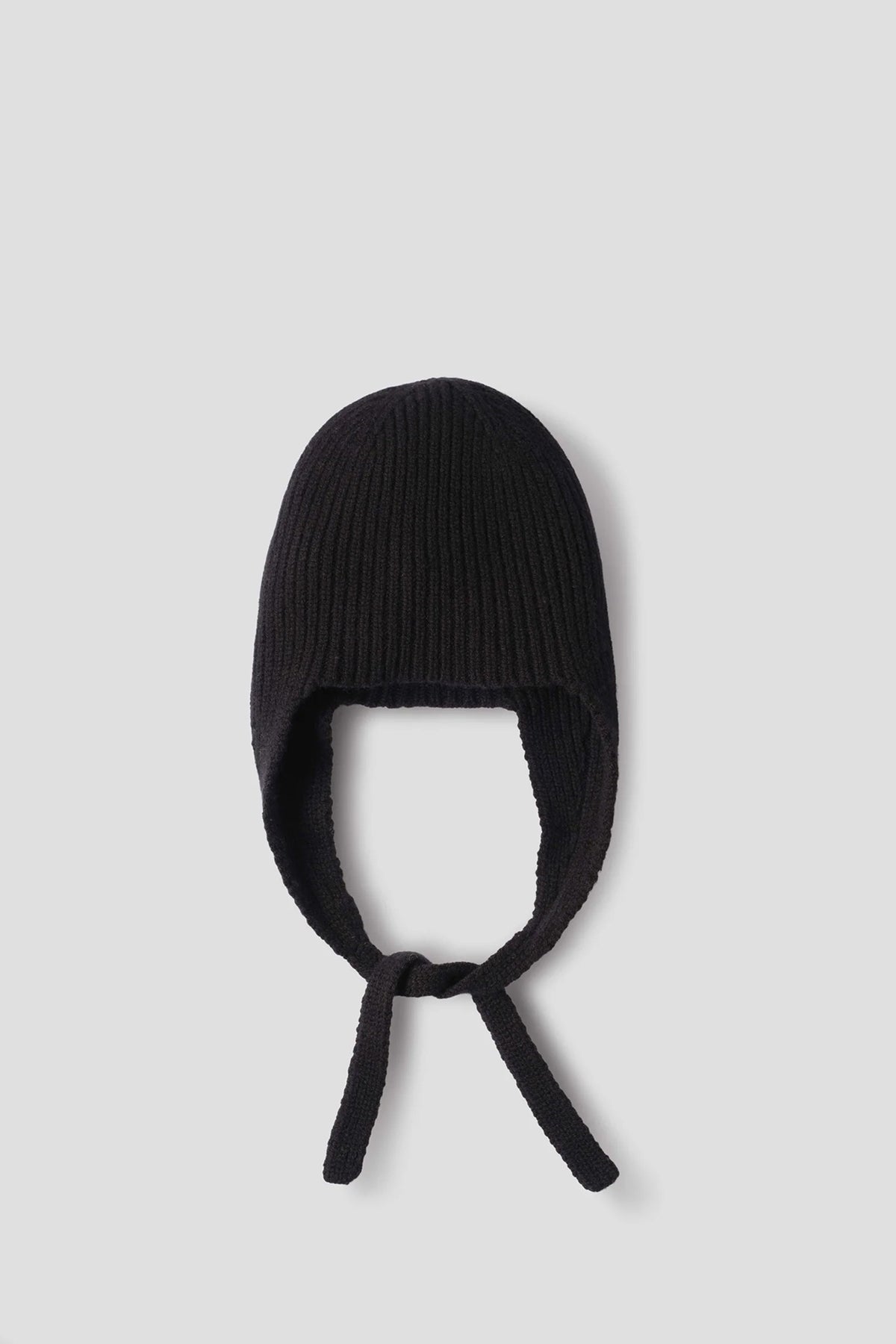 Ear Flat Hat Soft Spun Wool Black