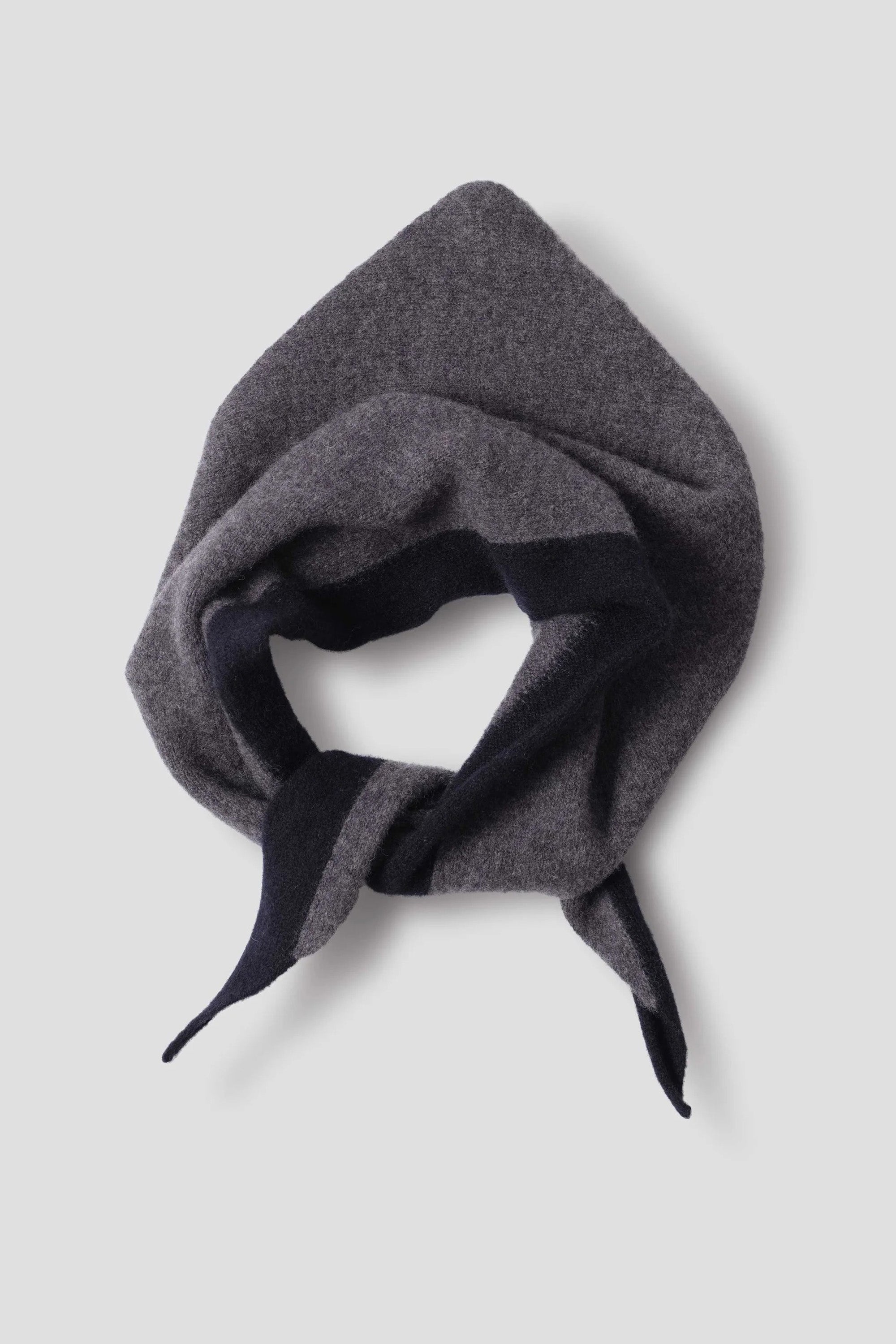 Tipped Scout Scarf Lambswool Grey/ Ink_1