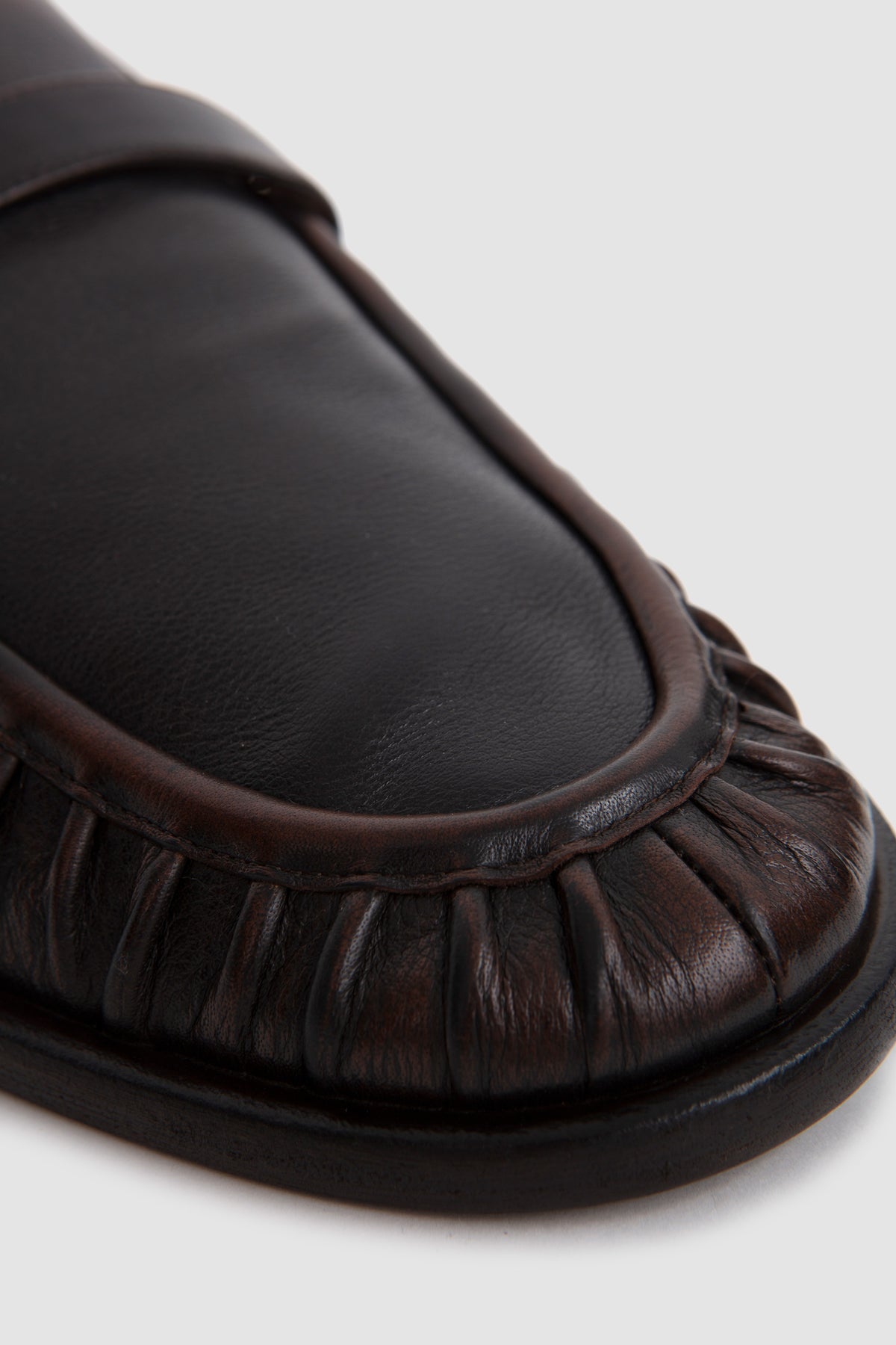 Stesa Loafer Basalt_5