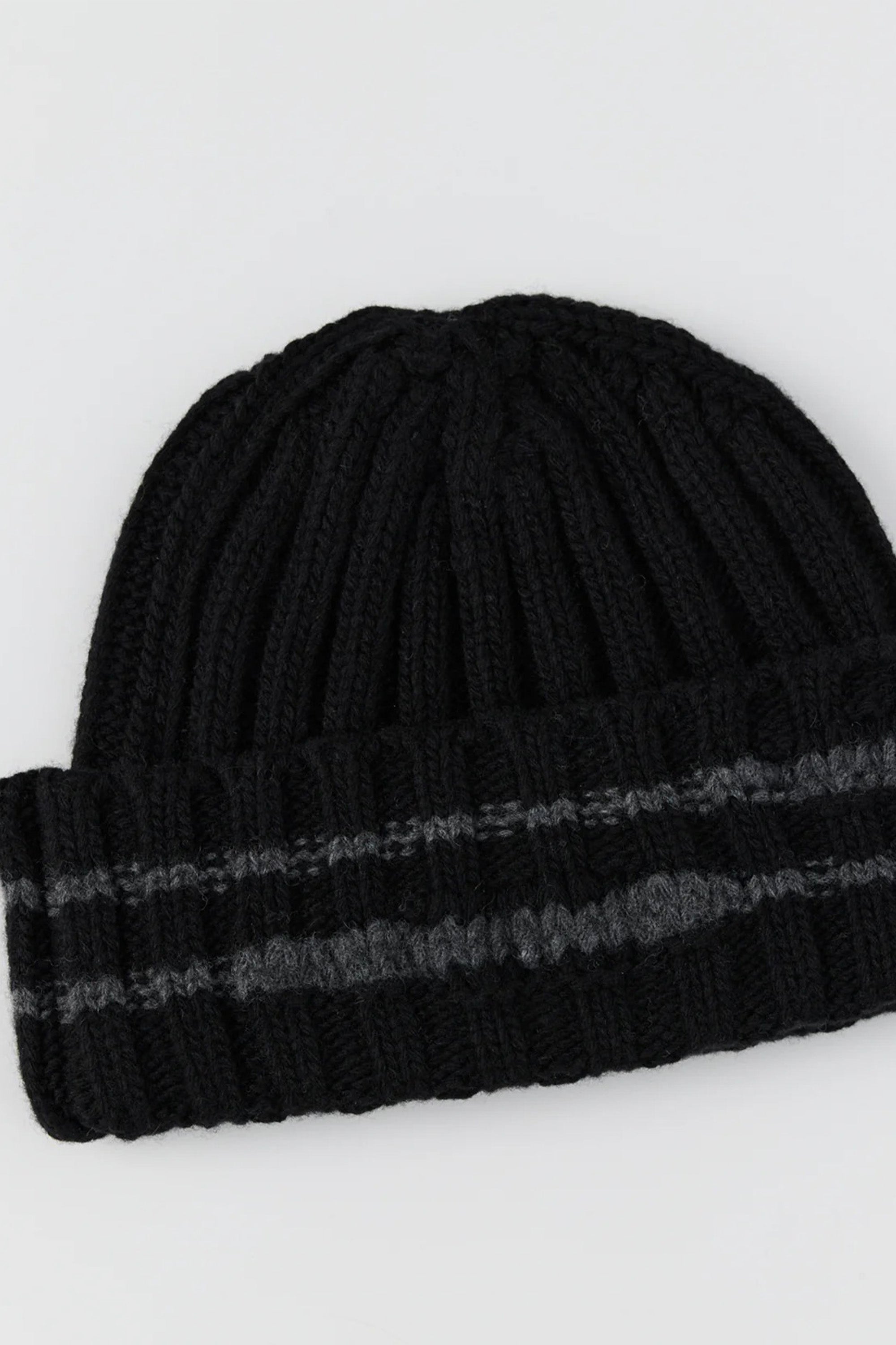 Court Beanie Black