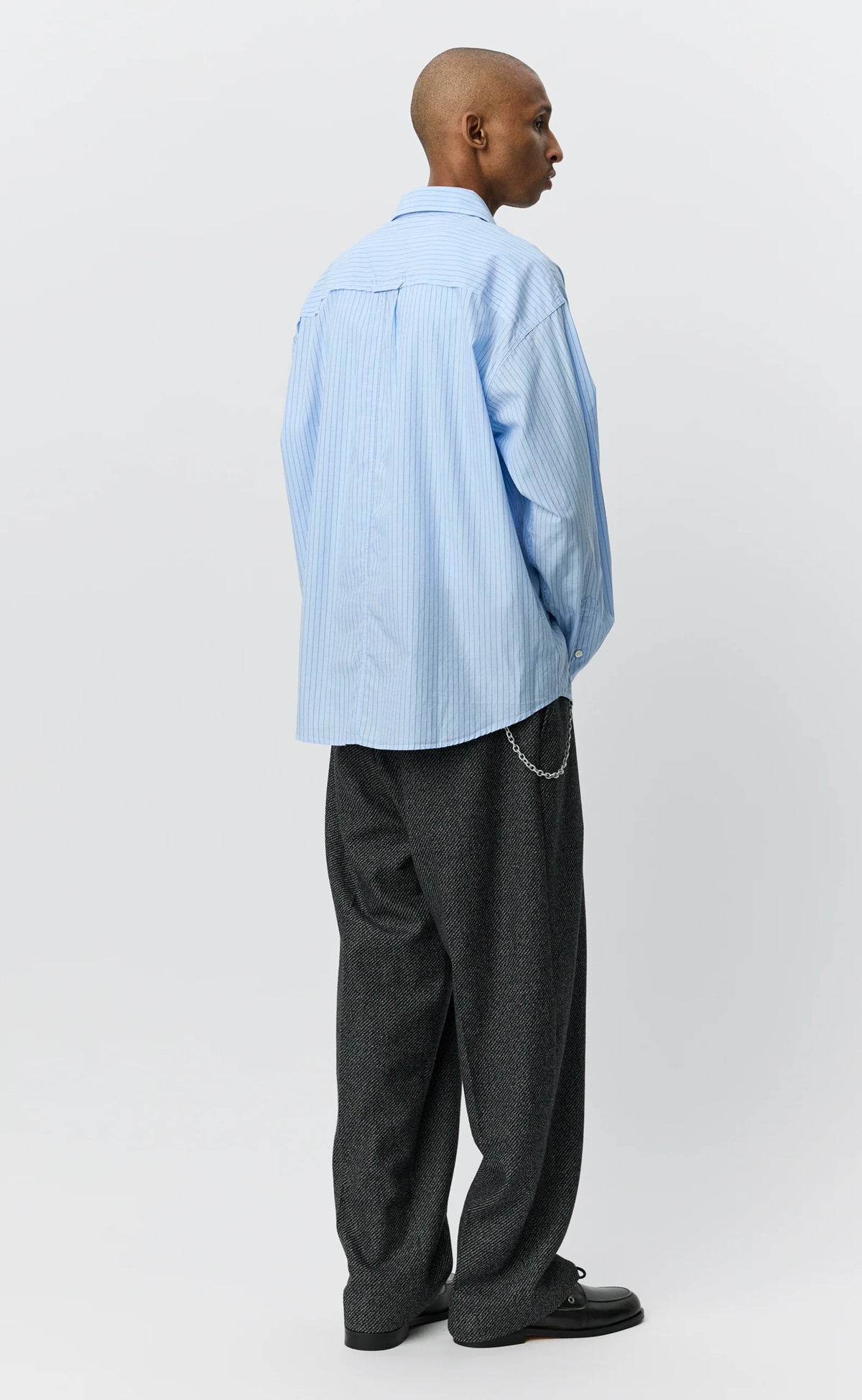 Essay Shirt Assistant Stripe_3