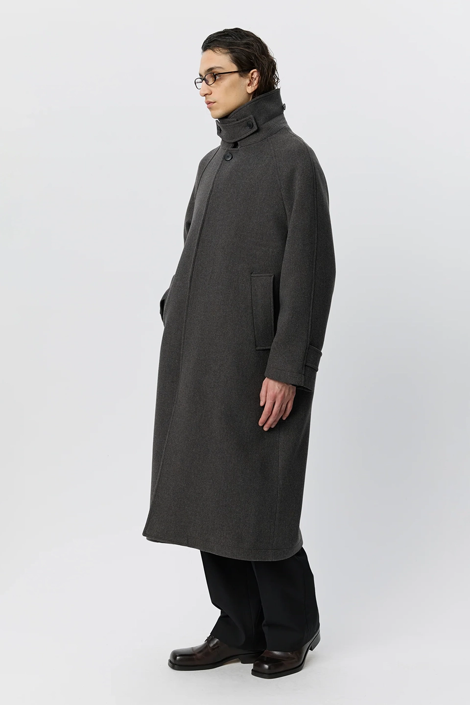Installation Coat Ash Brown Rec. Wool_5