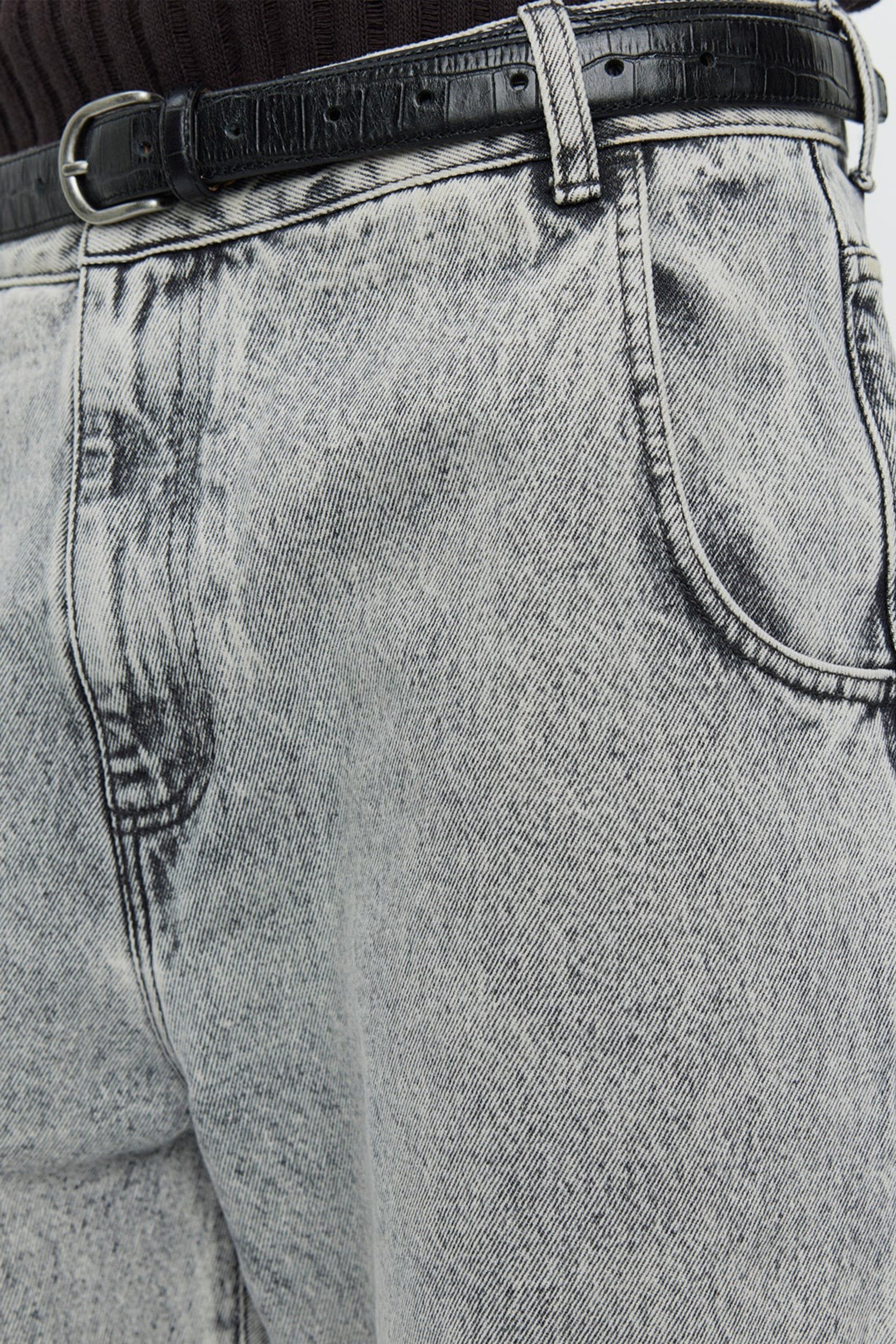 Straight Cut Jeans Acid Wash_4