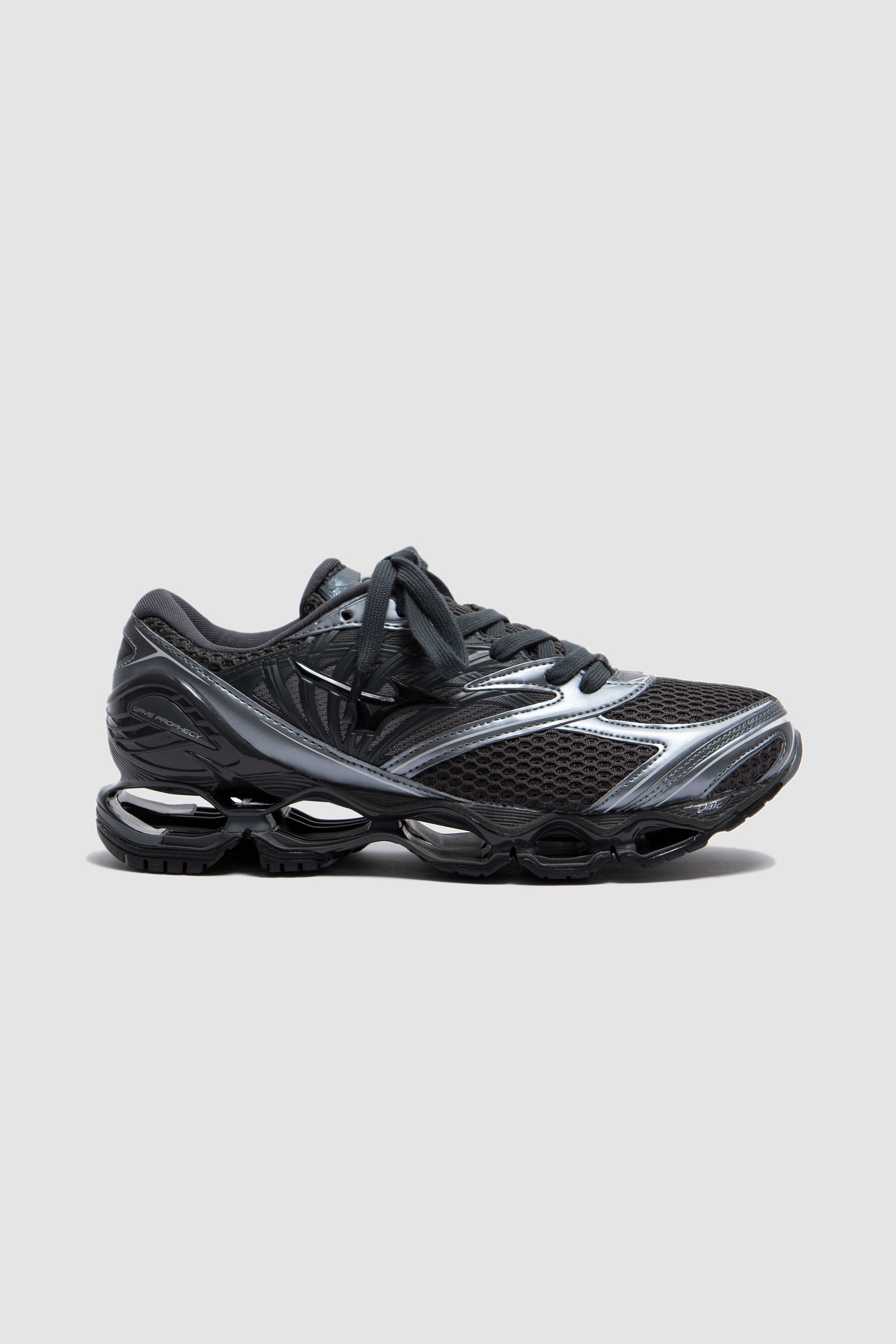 SPORTIVO STORE_Wave Prophecy LS Black Sand/ Black/ Metallic Grey_2