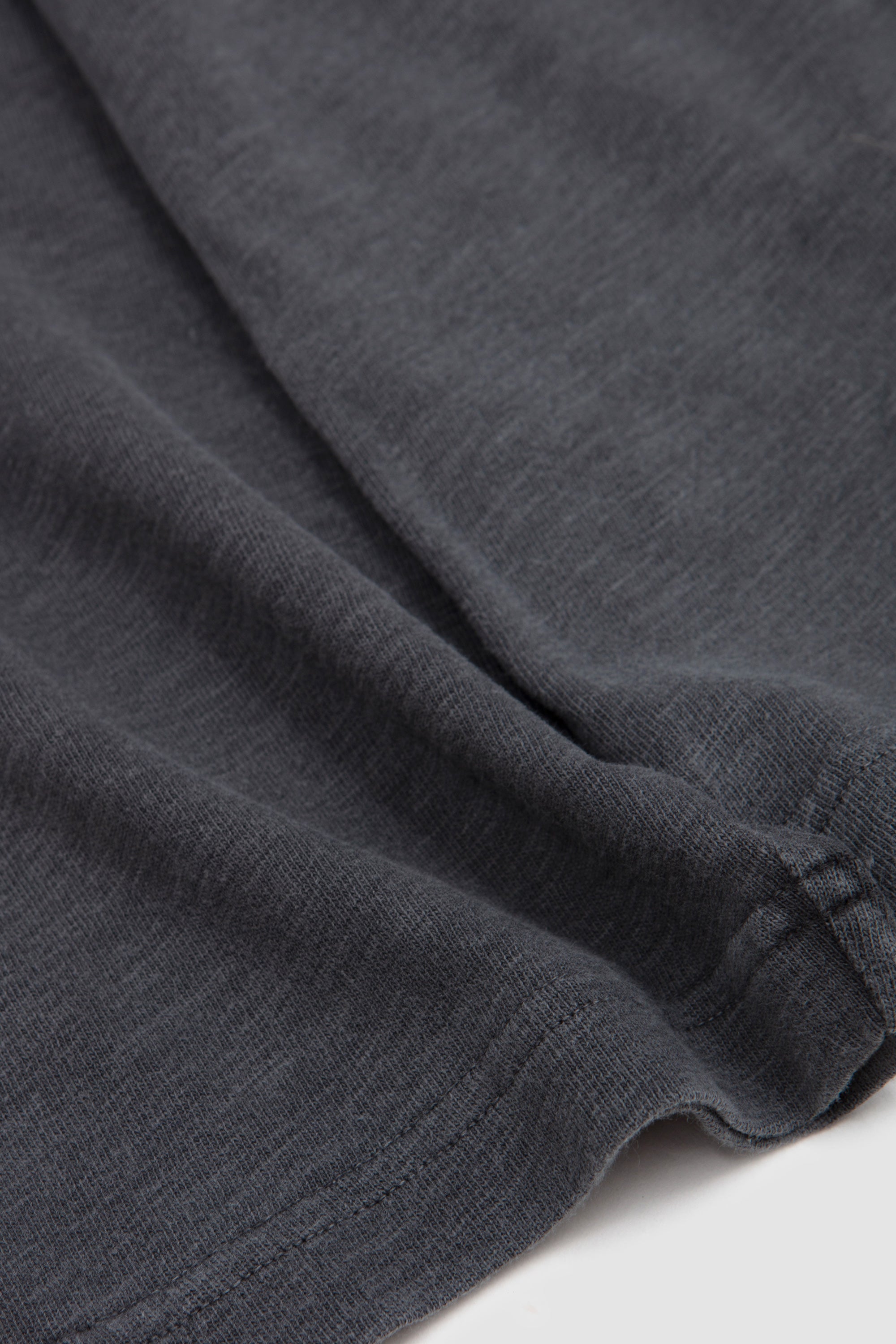 220 GSM Slub Long Sleeve Pigment Black