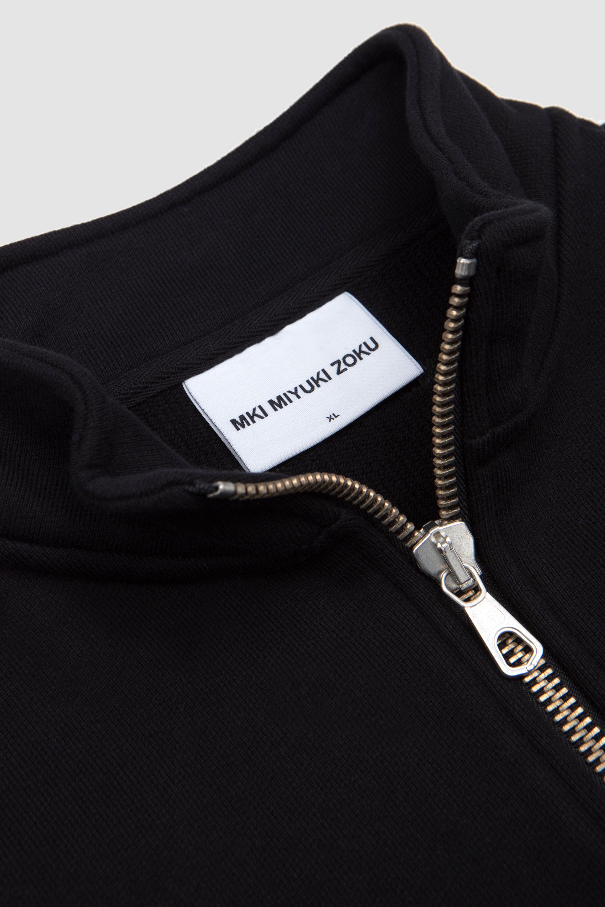 800 GSM Superweight Quarter Zip Black