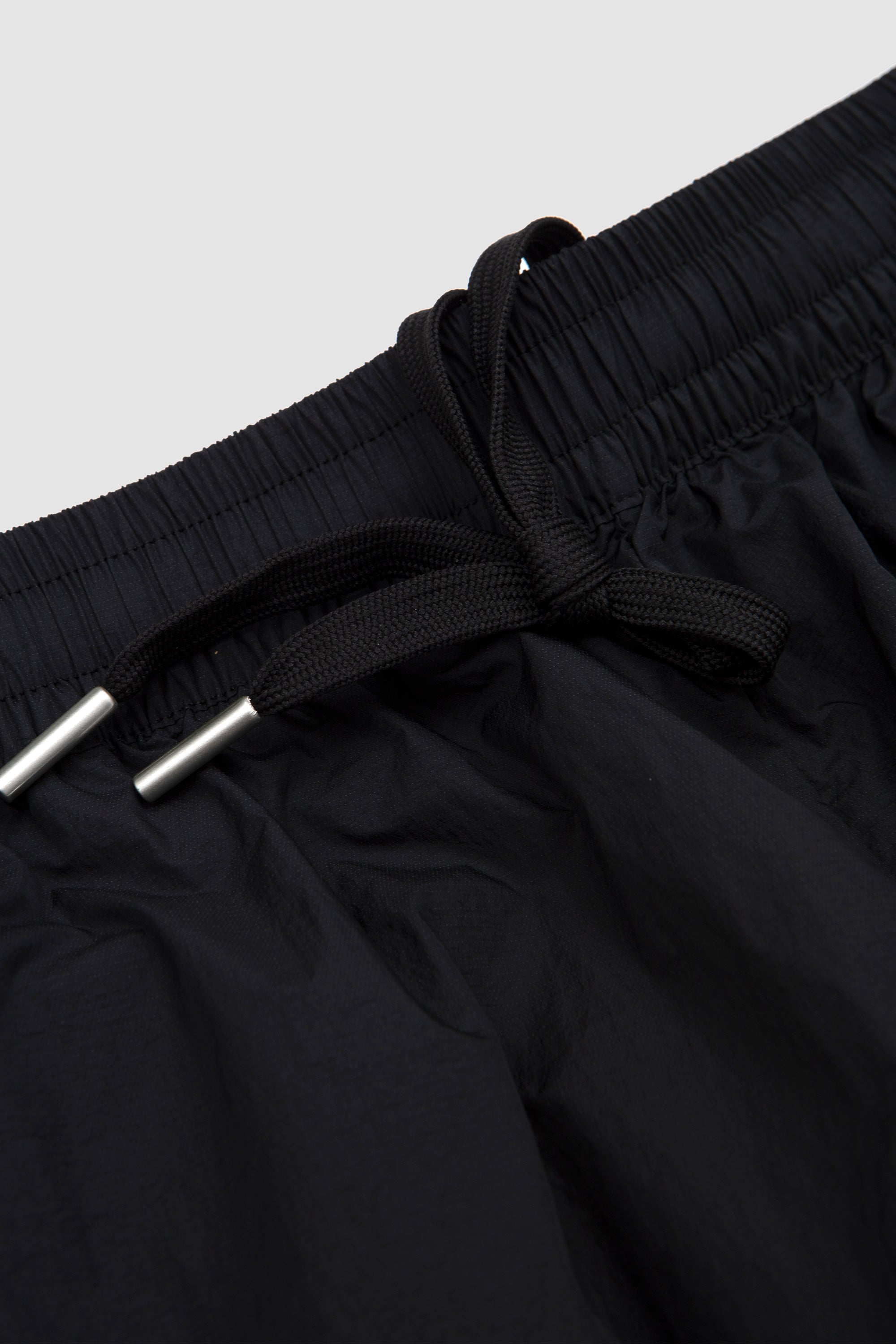Hyperlight Hooded Wind Shorts Black_2