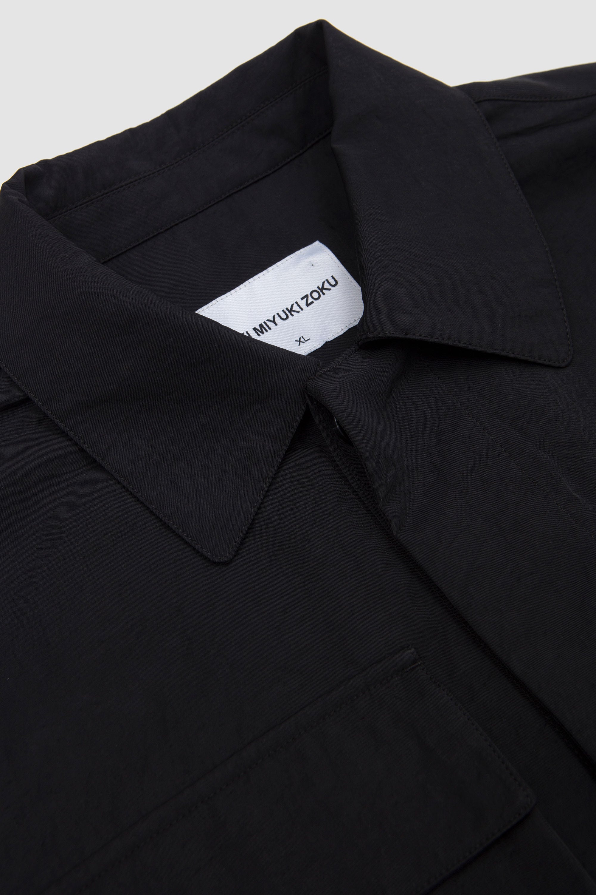 Silky Nylon Box Overshirt Black