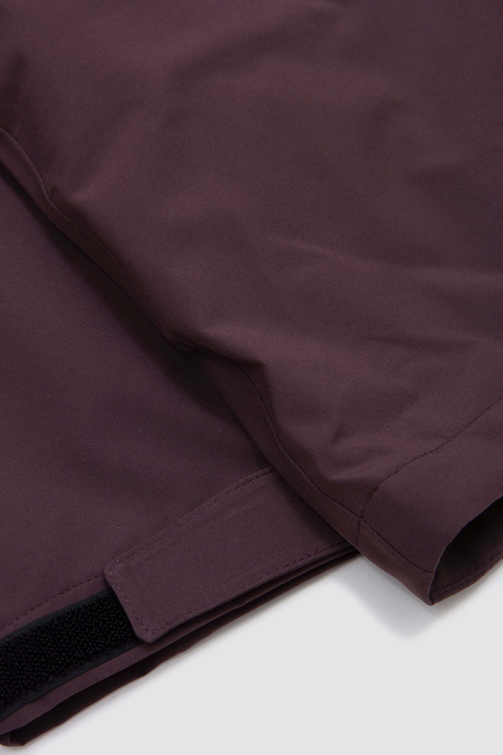 V3 Shell Hooded Jacket Raisin