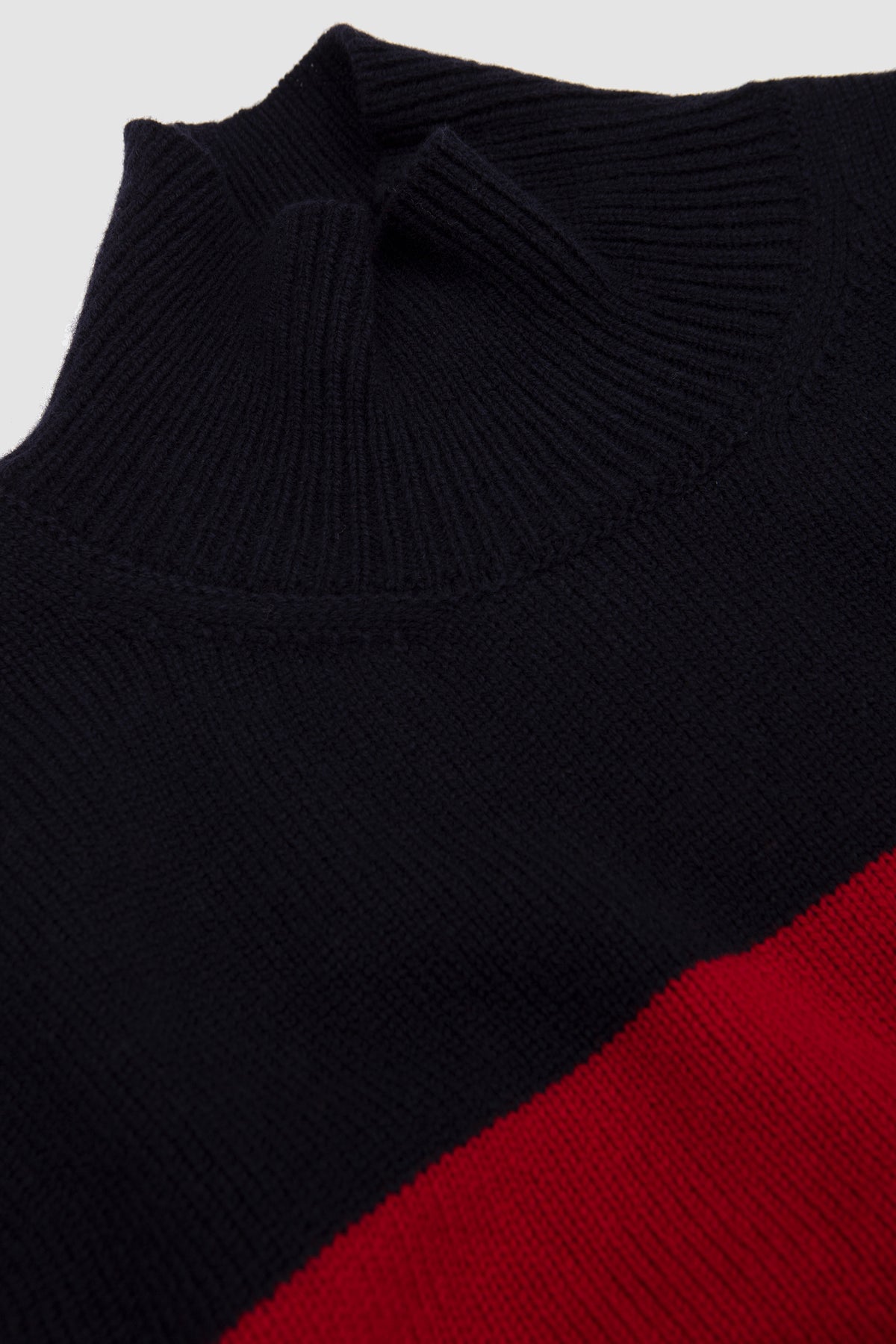 Gareth Highnek Dark Navy_2