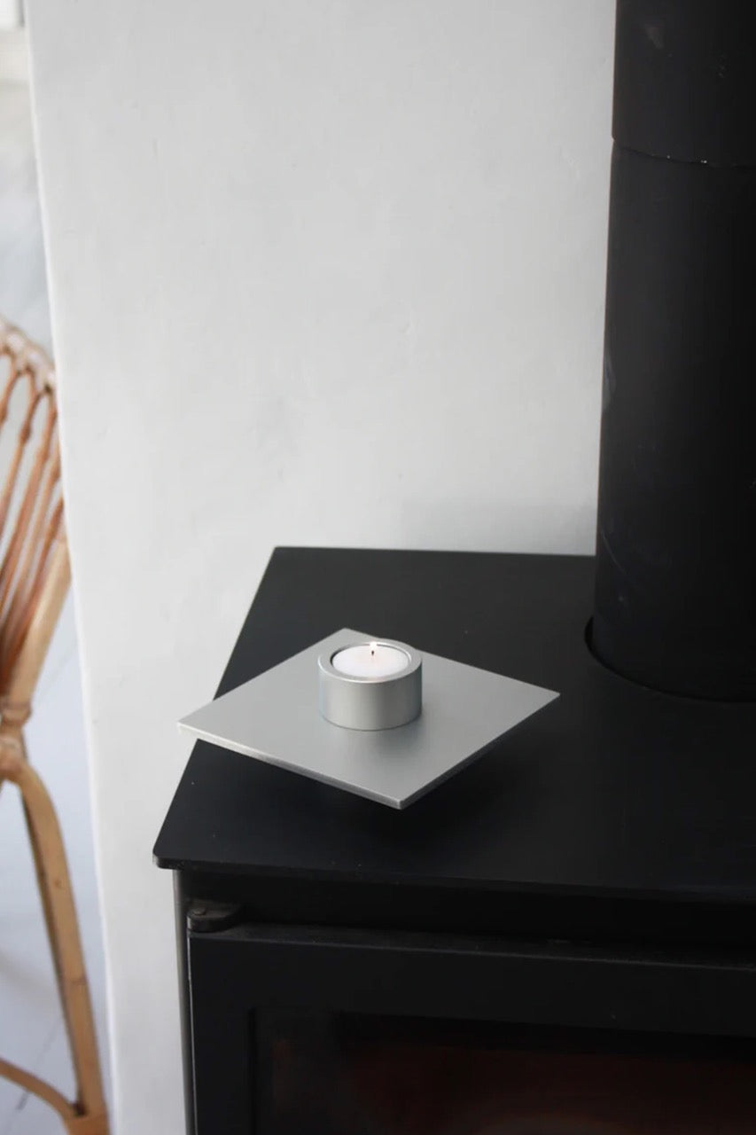 P-L 05 Candle Holder