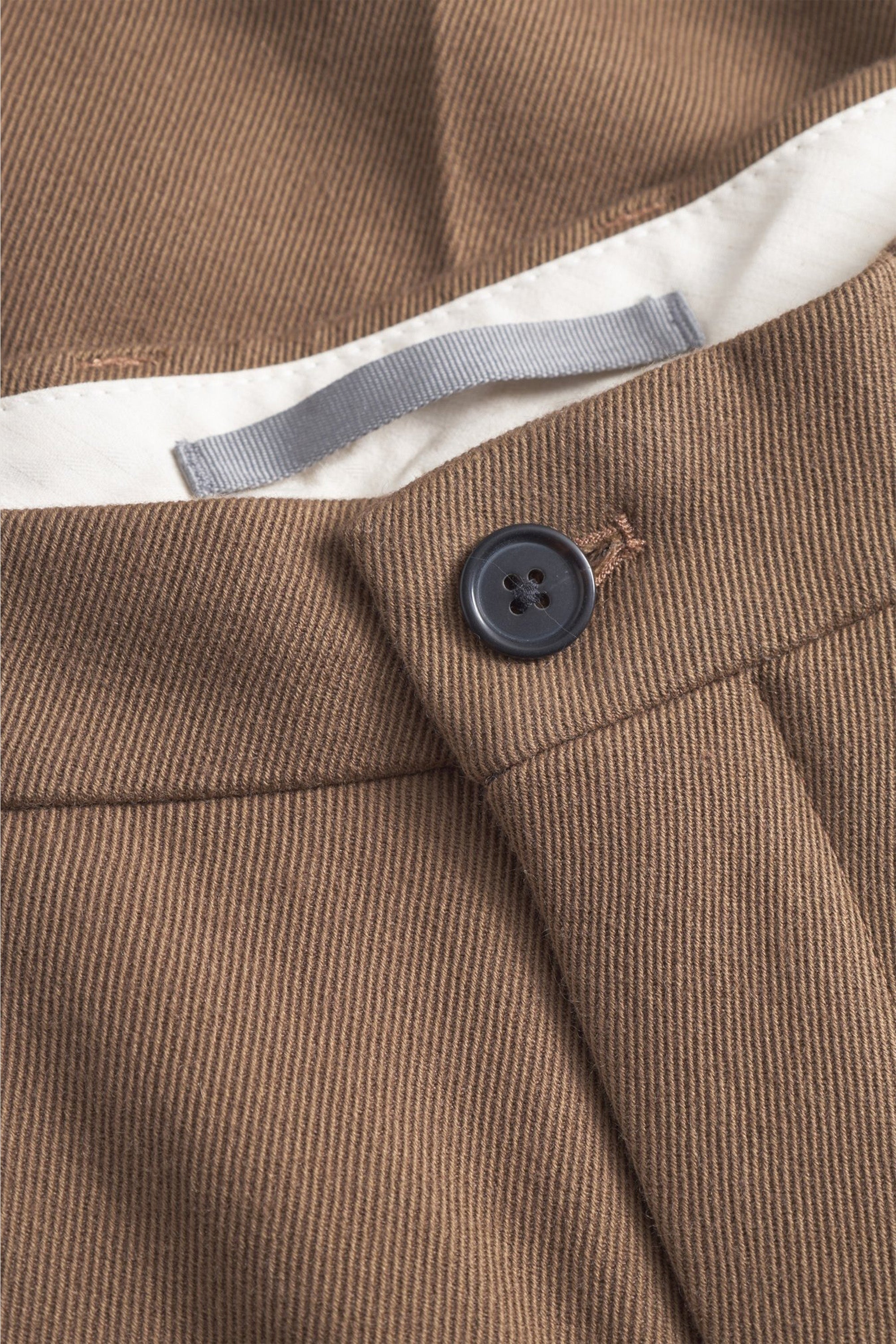 Benn Relaxed Cavalry Cotton Wool Pleated Trouser Oak