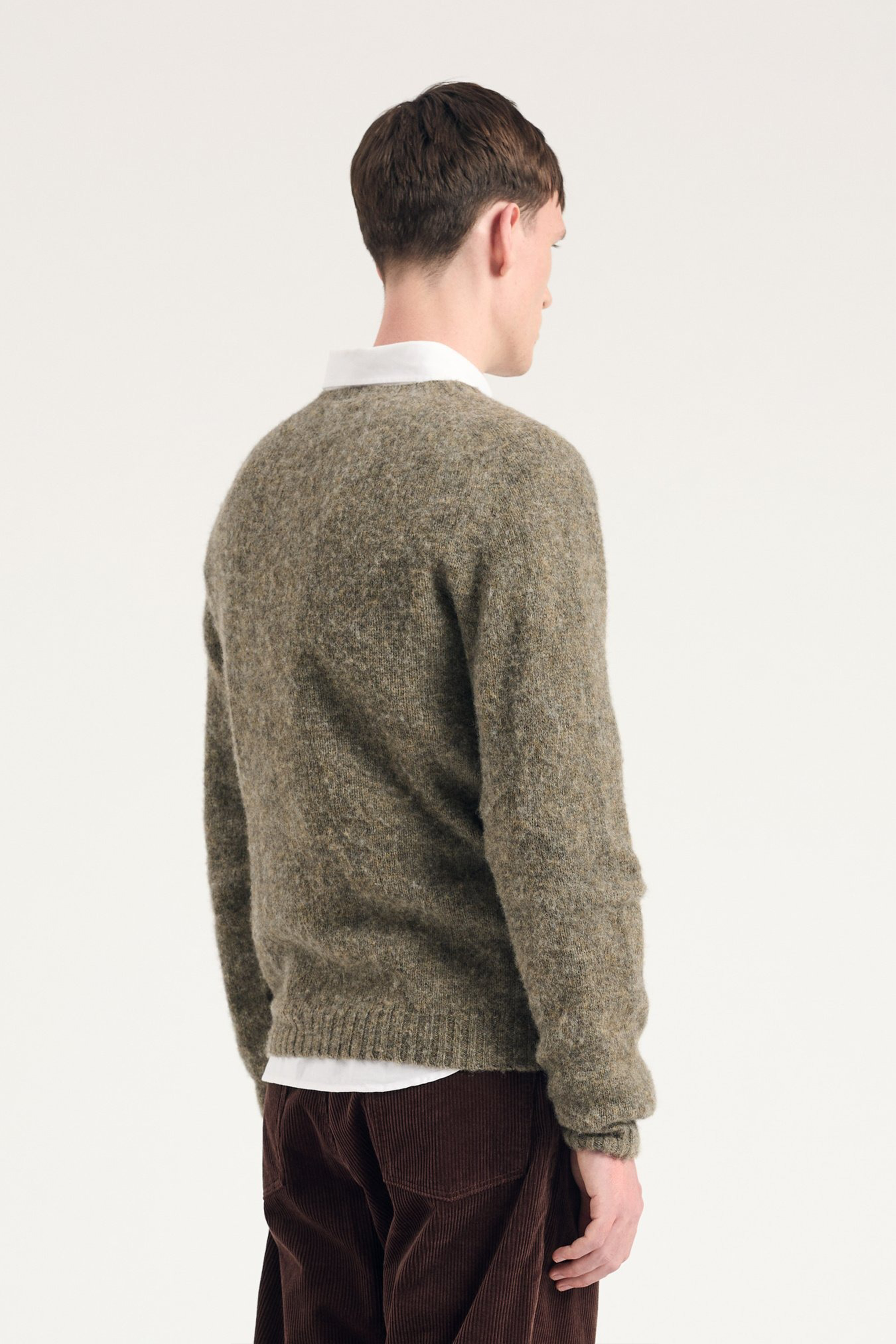 Birnir Brushed Lambswool Sweater Walnut_1