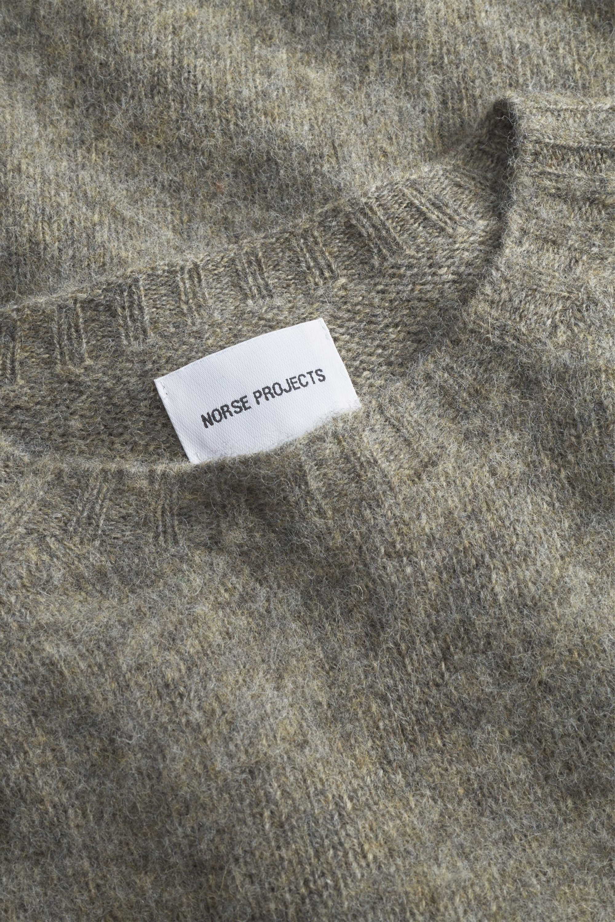 Birnir Brushed Lambswool Sweater Walnut_4