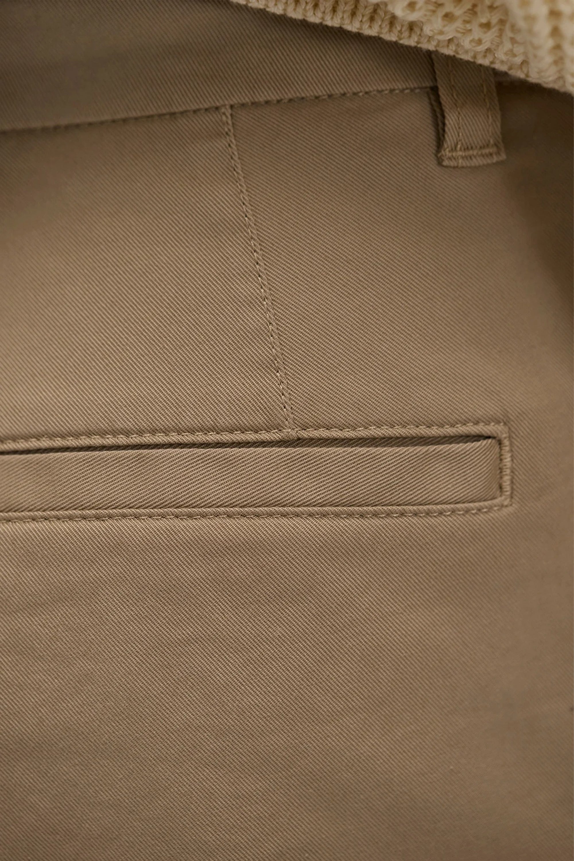 Hestur Relaxed Twill Pleated Trouser Light Khaki_5