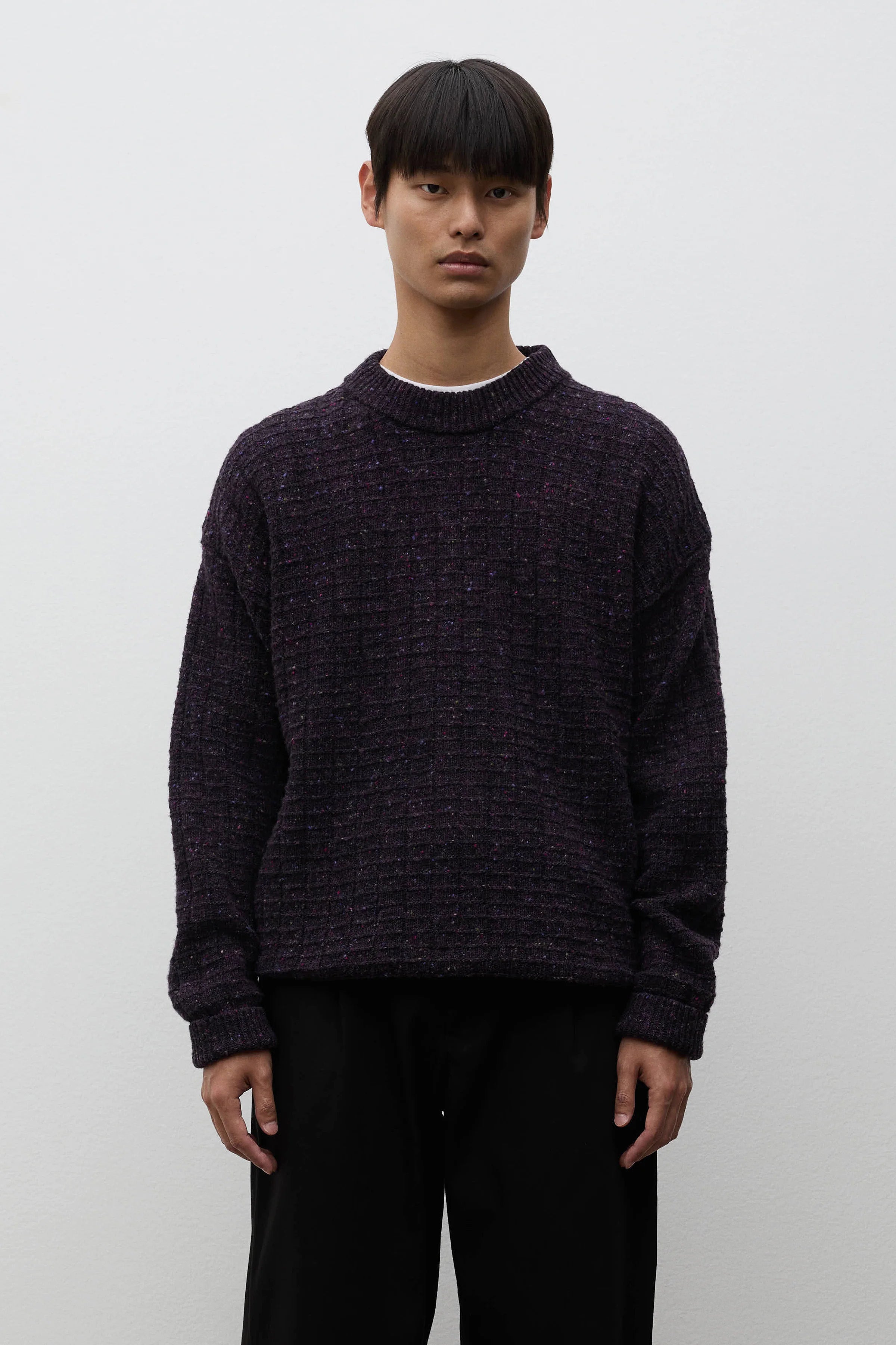 Hirtshals Donegal Square Sweater Darkest Purple_1