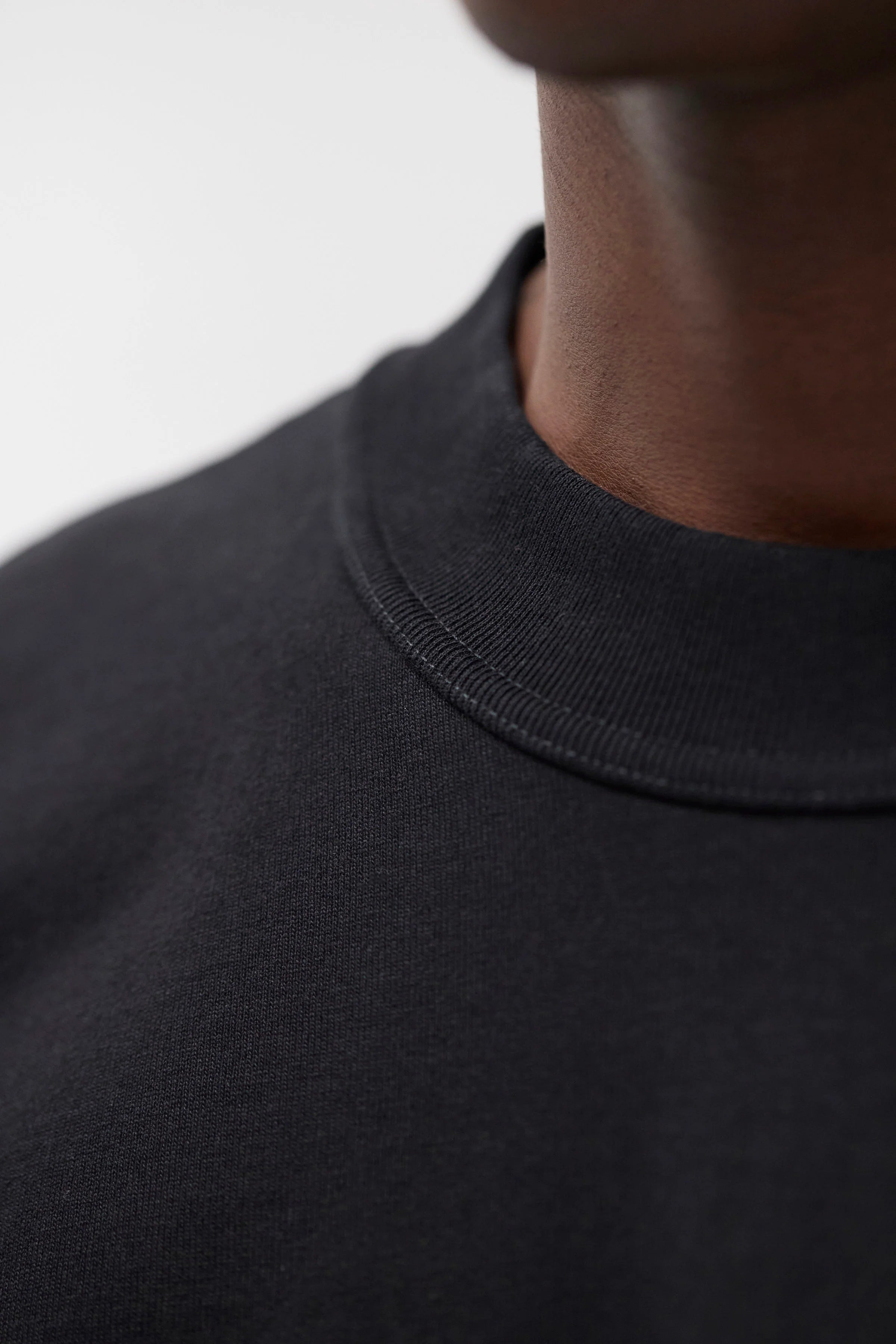 Isefjord Compact Cotton LS T-Shirt Black_4