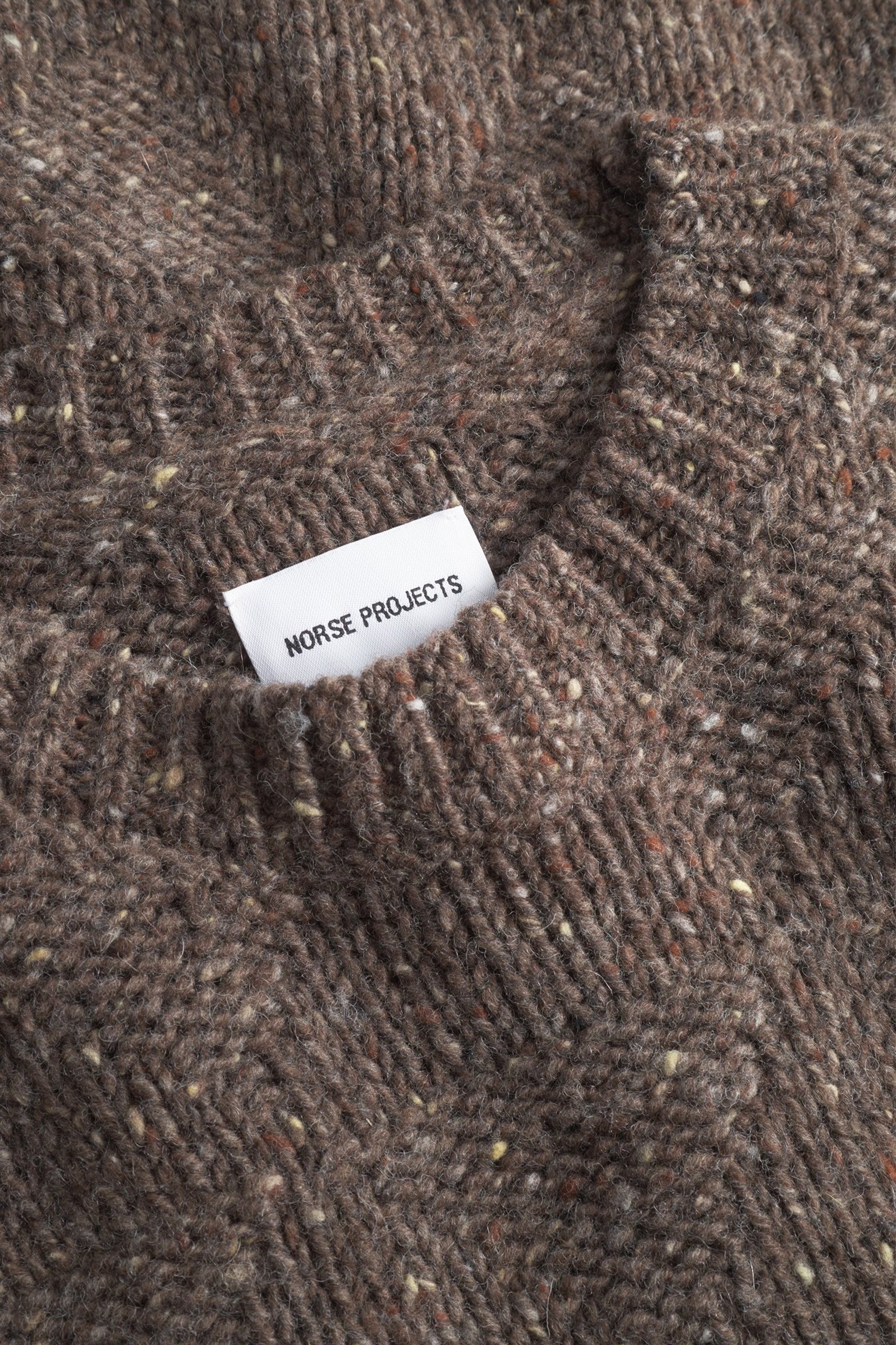 Jonas Donegal Diamond Sweater Seal Brown