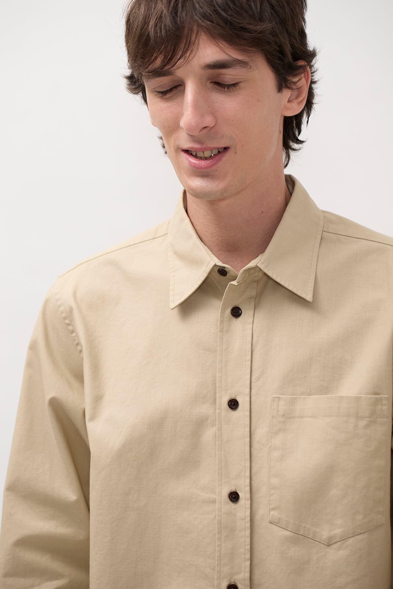 Kongshoved Cotton Faded Pigment Dyed Relaxed Shirt Tan_6