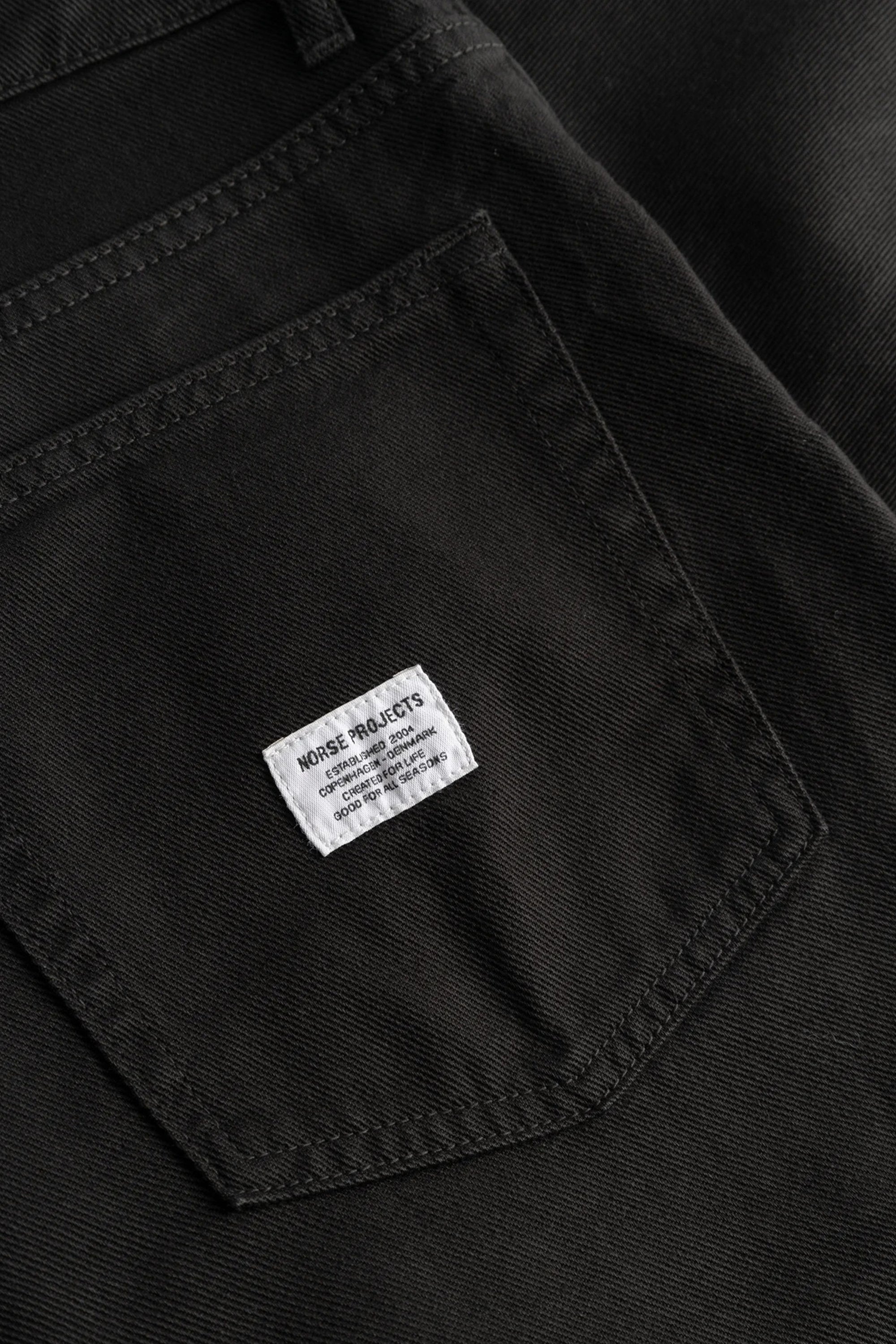 Korshavn Relaxed 5 Pocket Heavy Twill Short Black